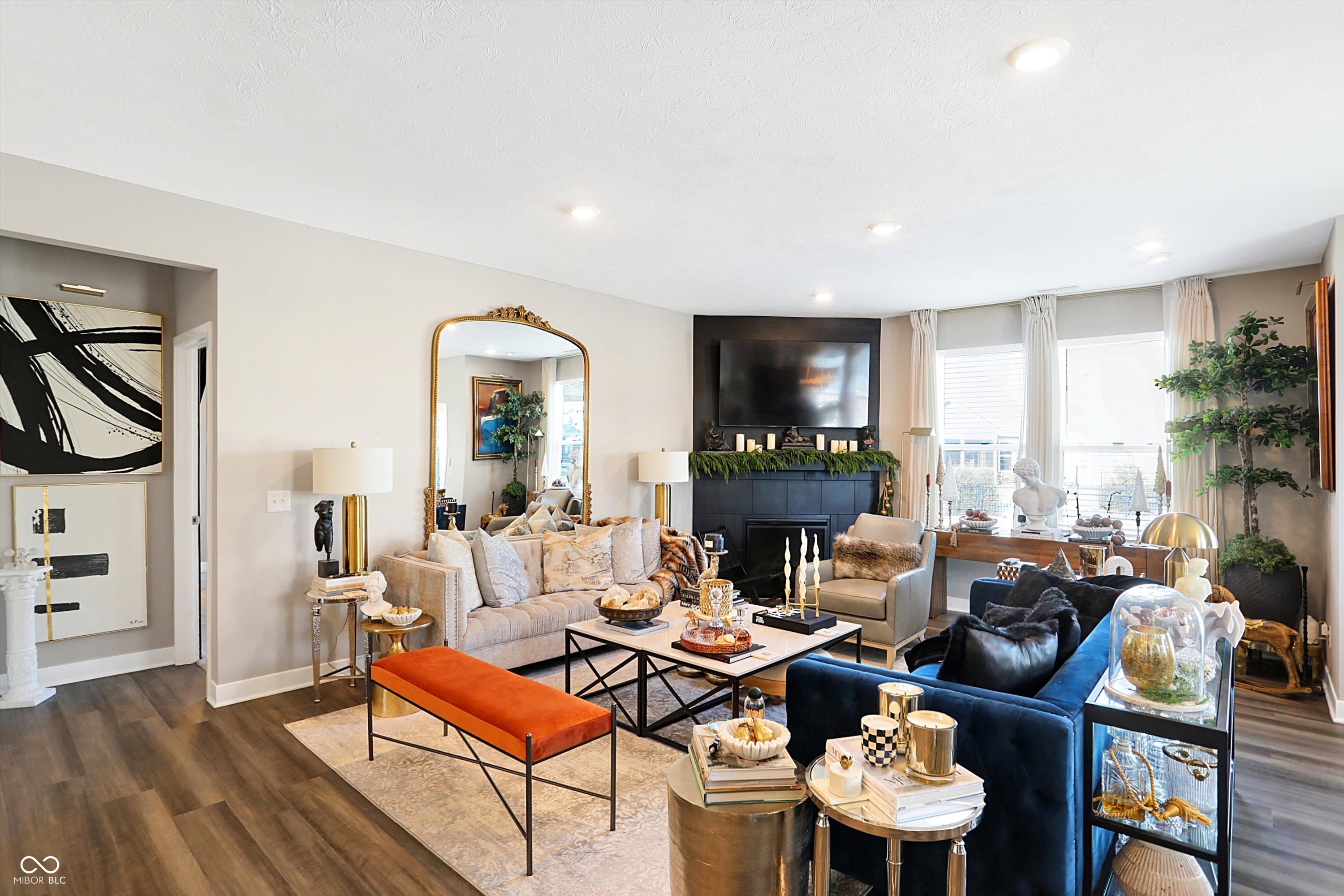 3844 Albert Lane