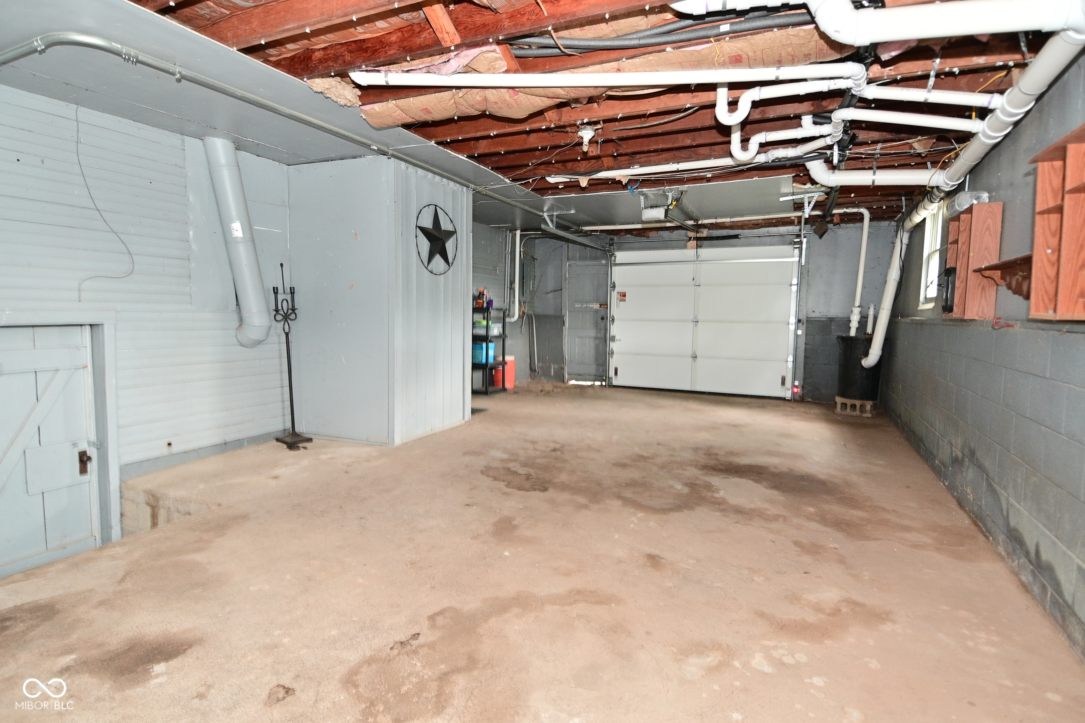 1247 S Runyon Road