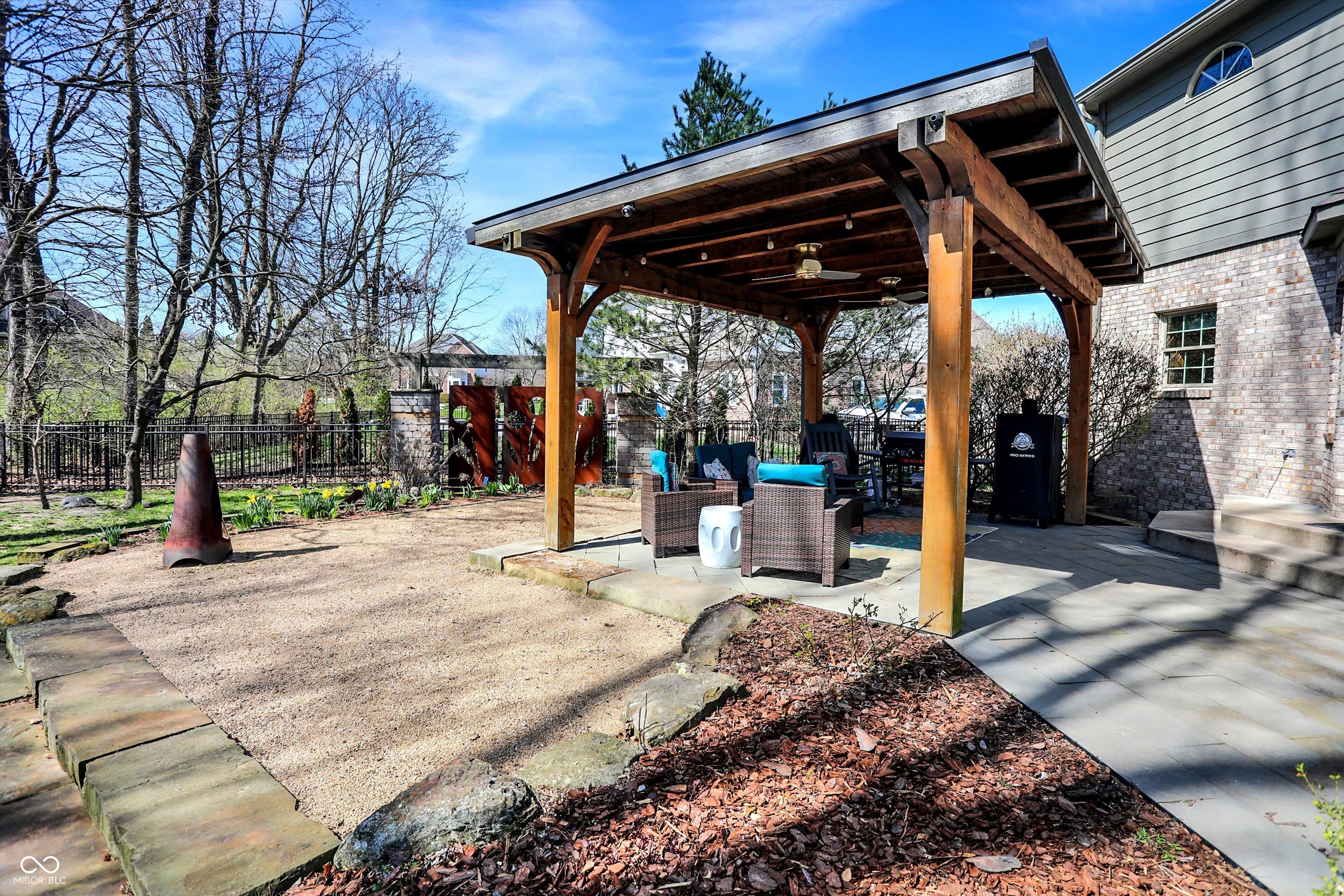 545 Walnut Woods Drive