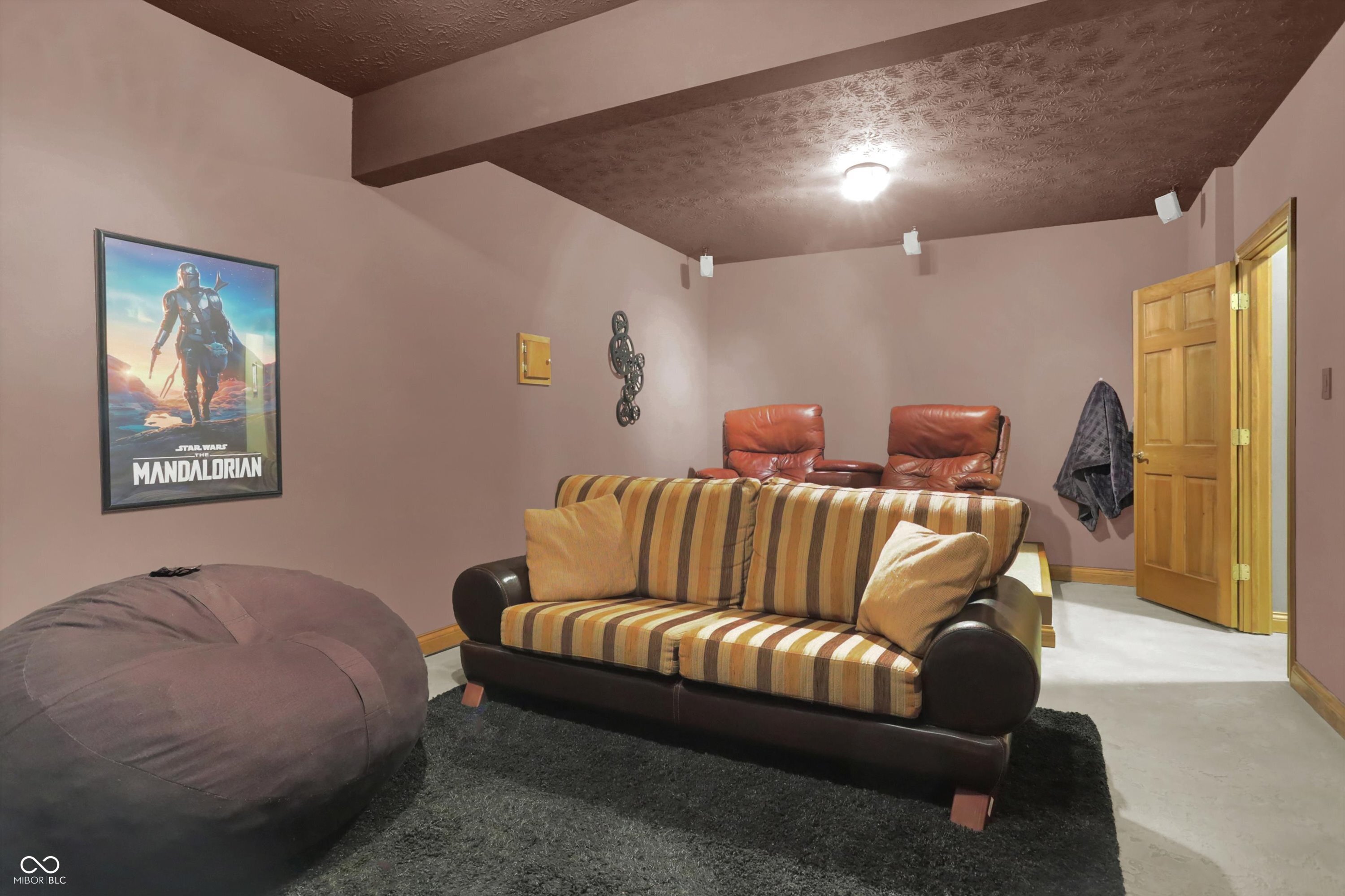 545 Walnut Woods Drive