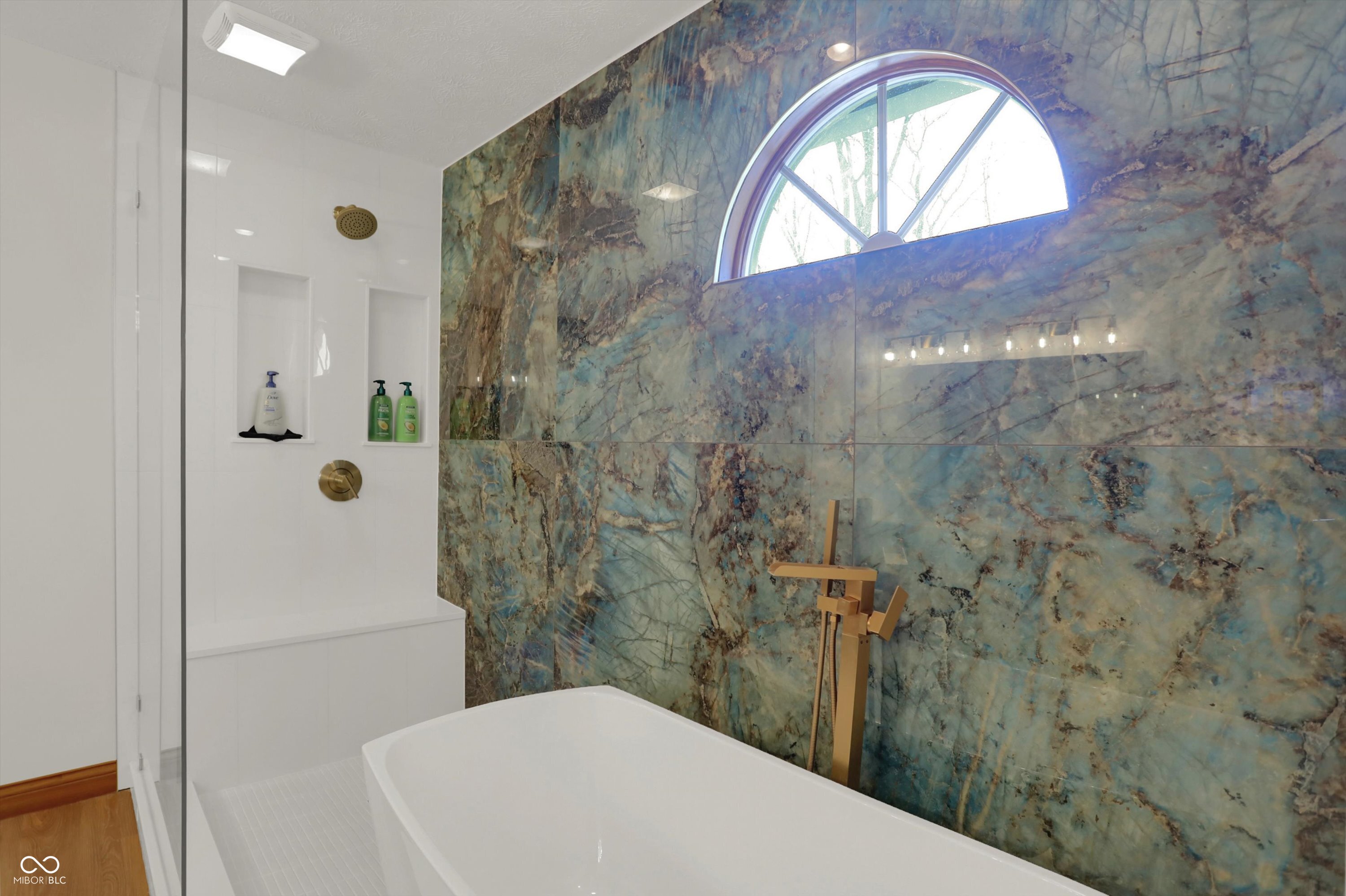 545 Walnut Woods Drive