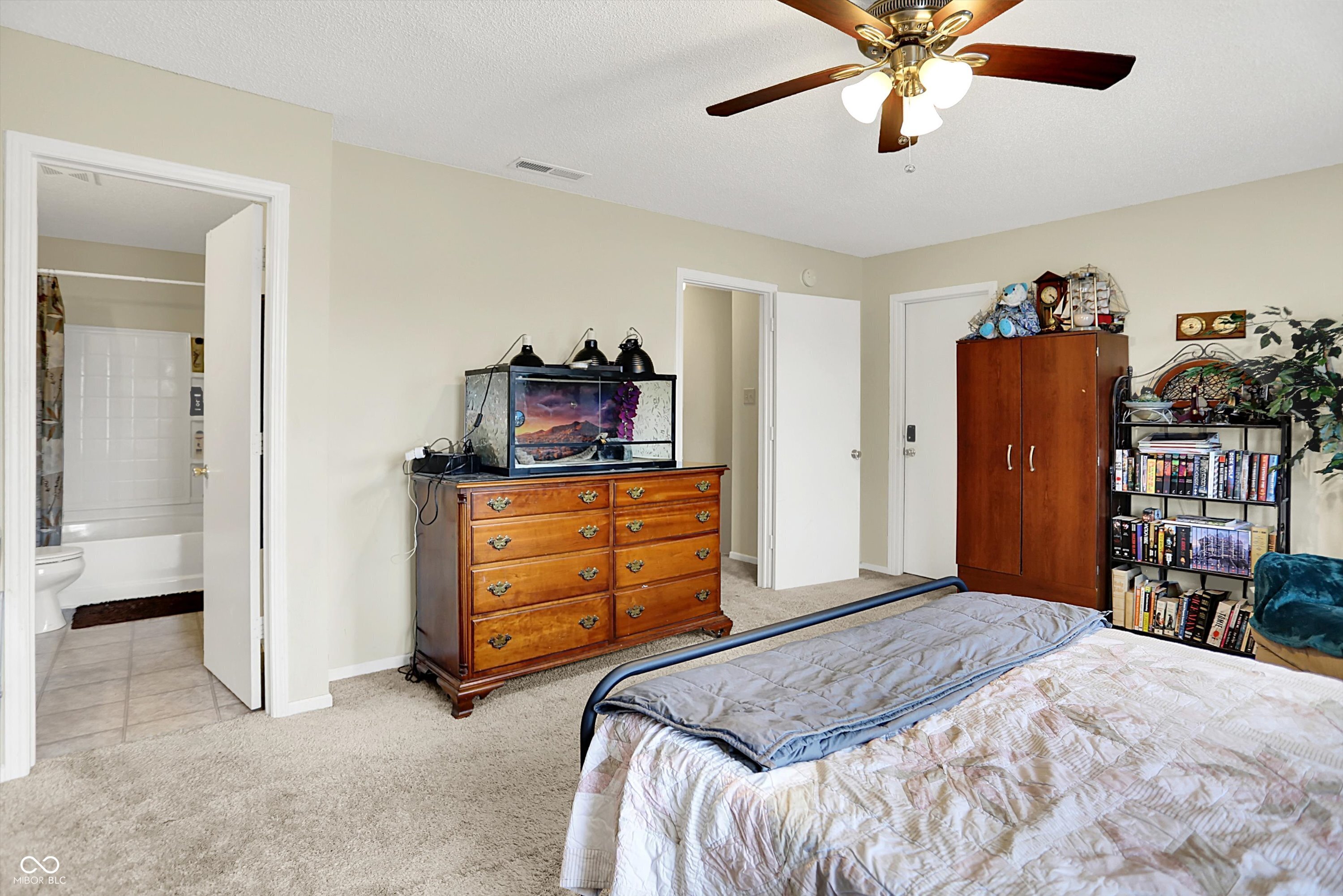 7906 States Bend Lane