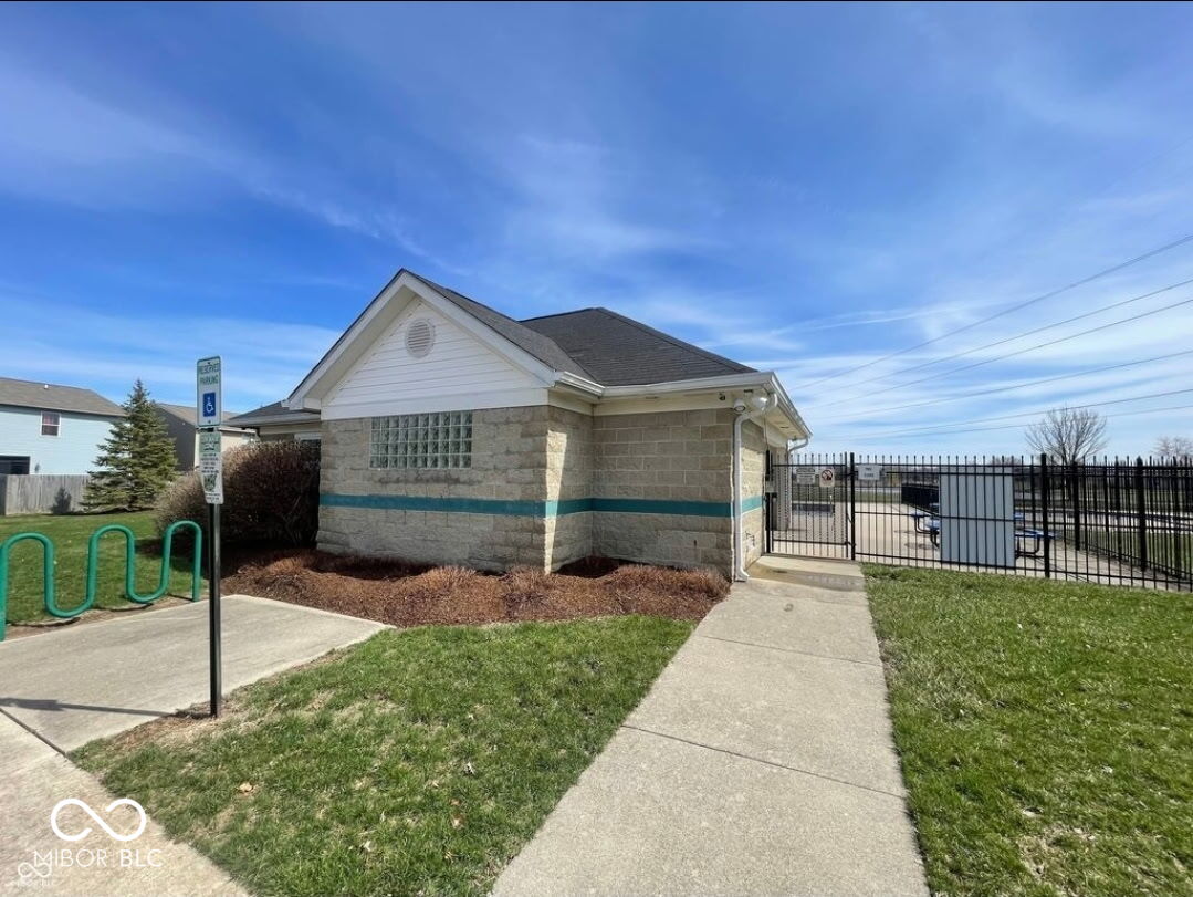 7906 States Bend Lane