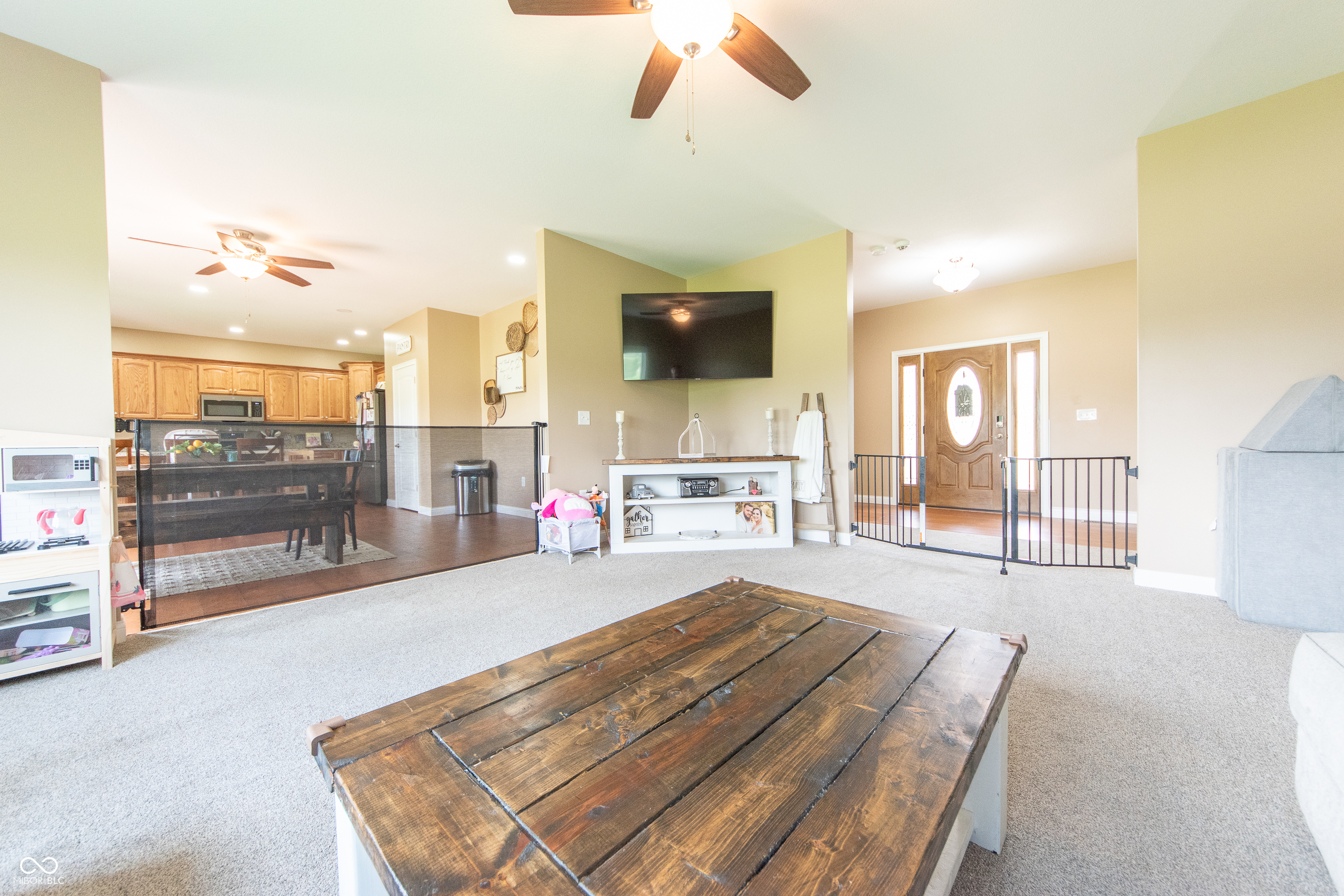 8090 N State Highway 7