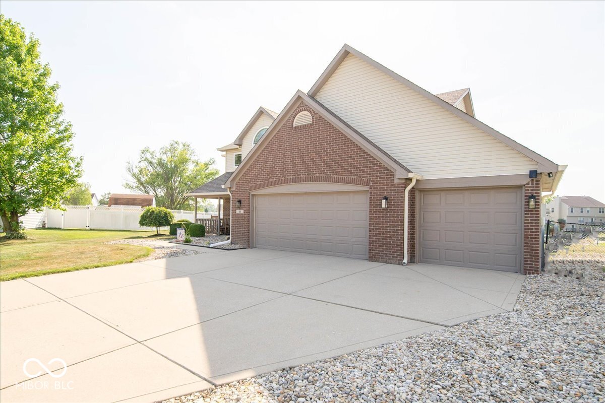84 Cedarwood Court