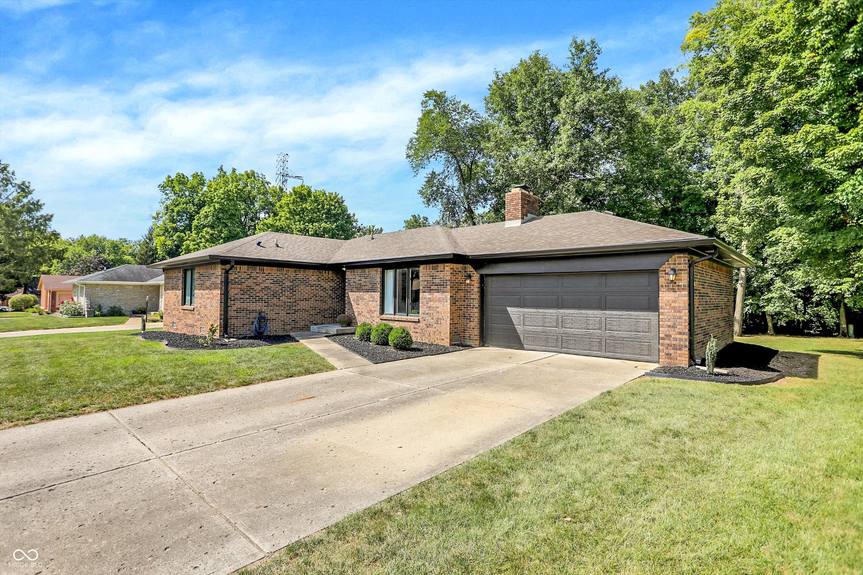 128 Dahlia Lane