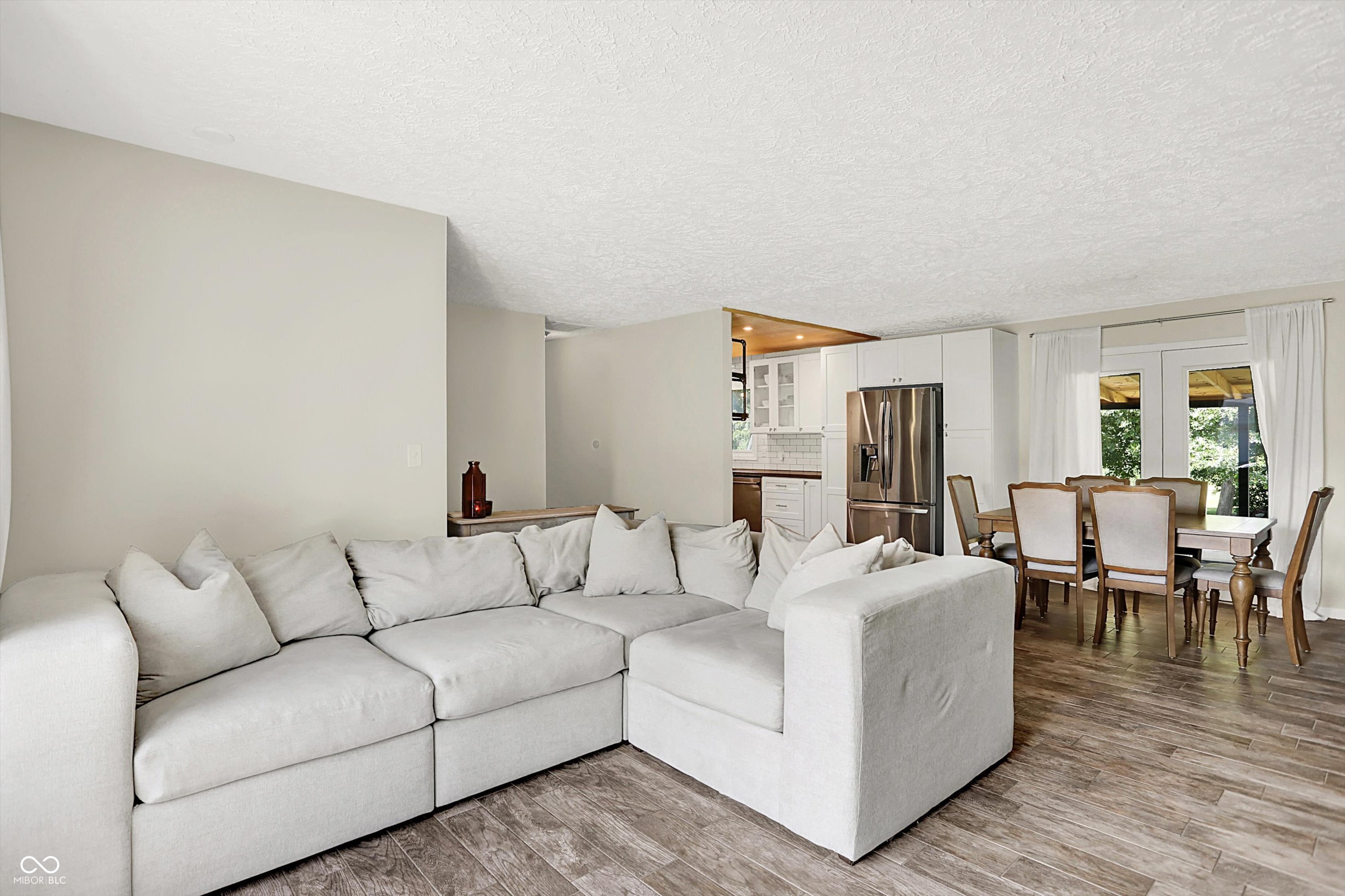 128 Dahlia Lane