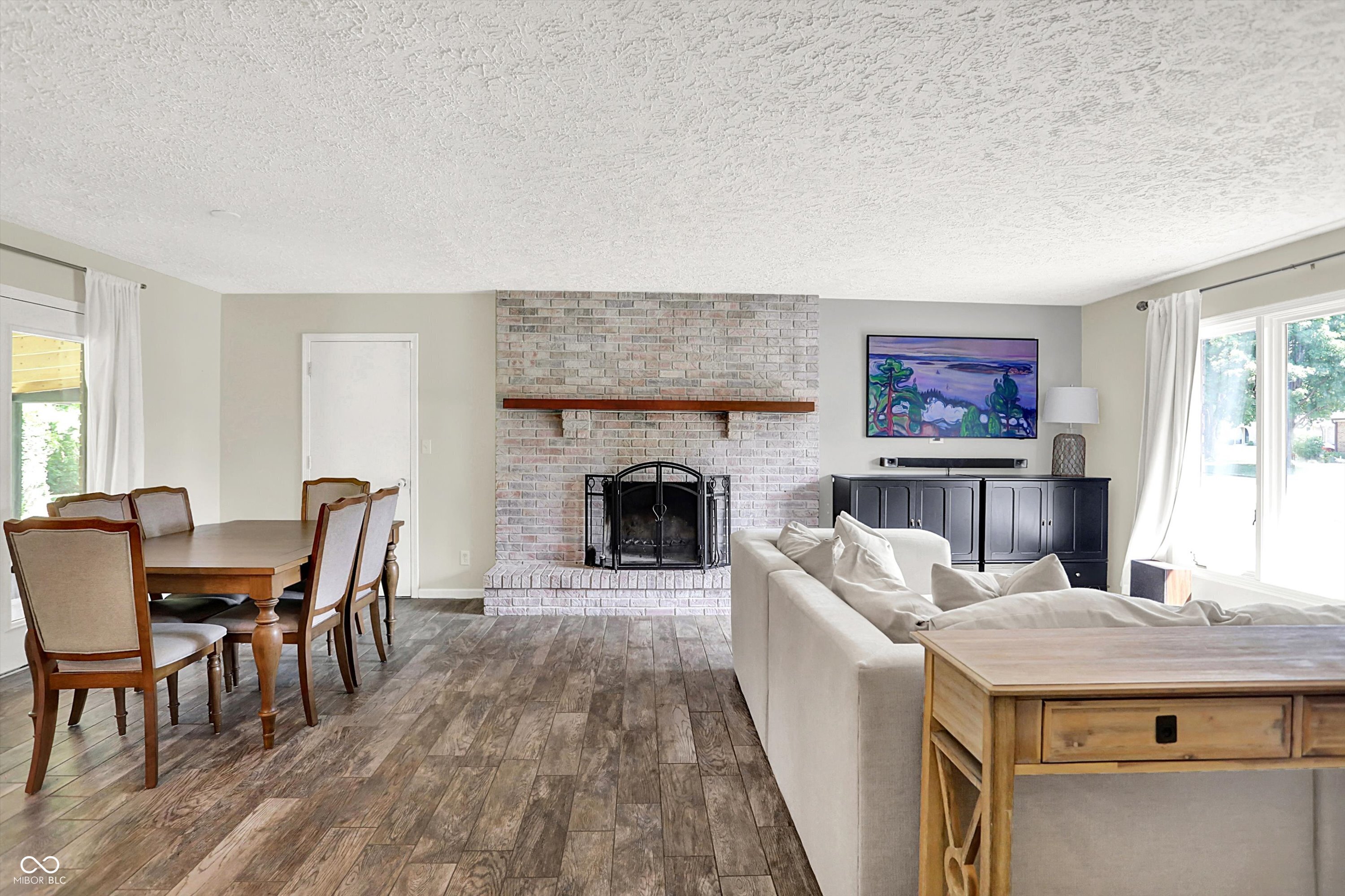 128 Dahlia Lane