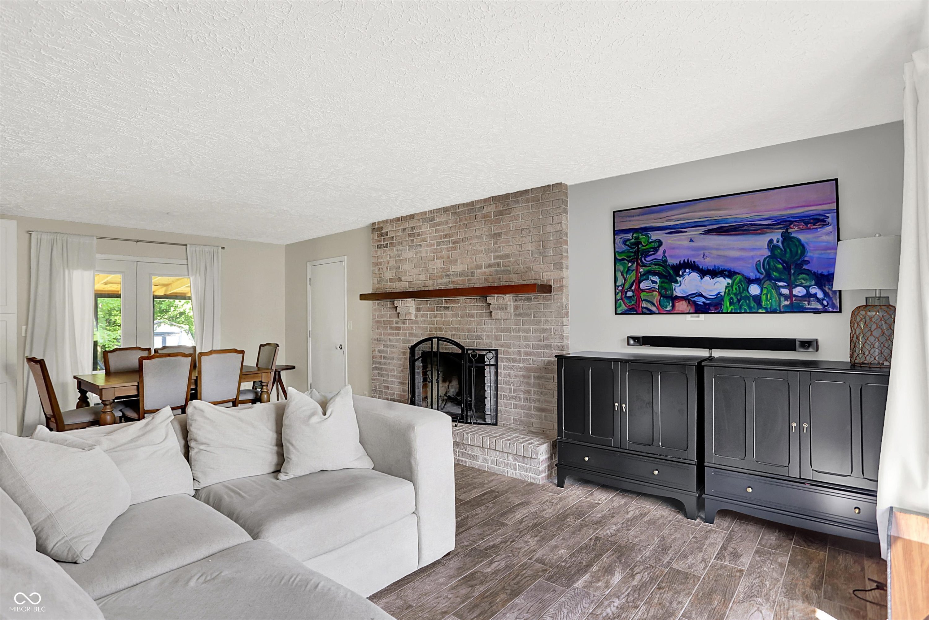 128 Dahlia Lane