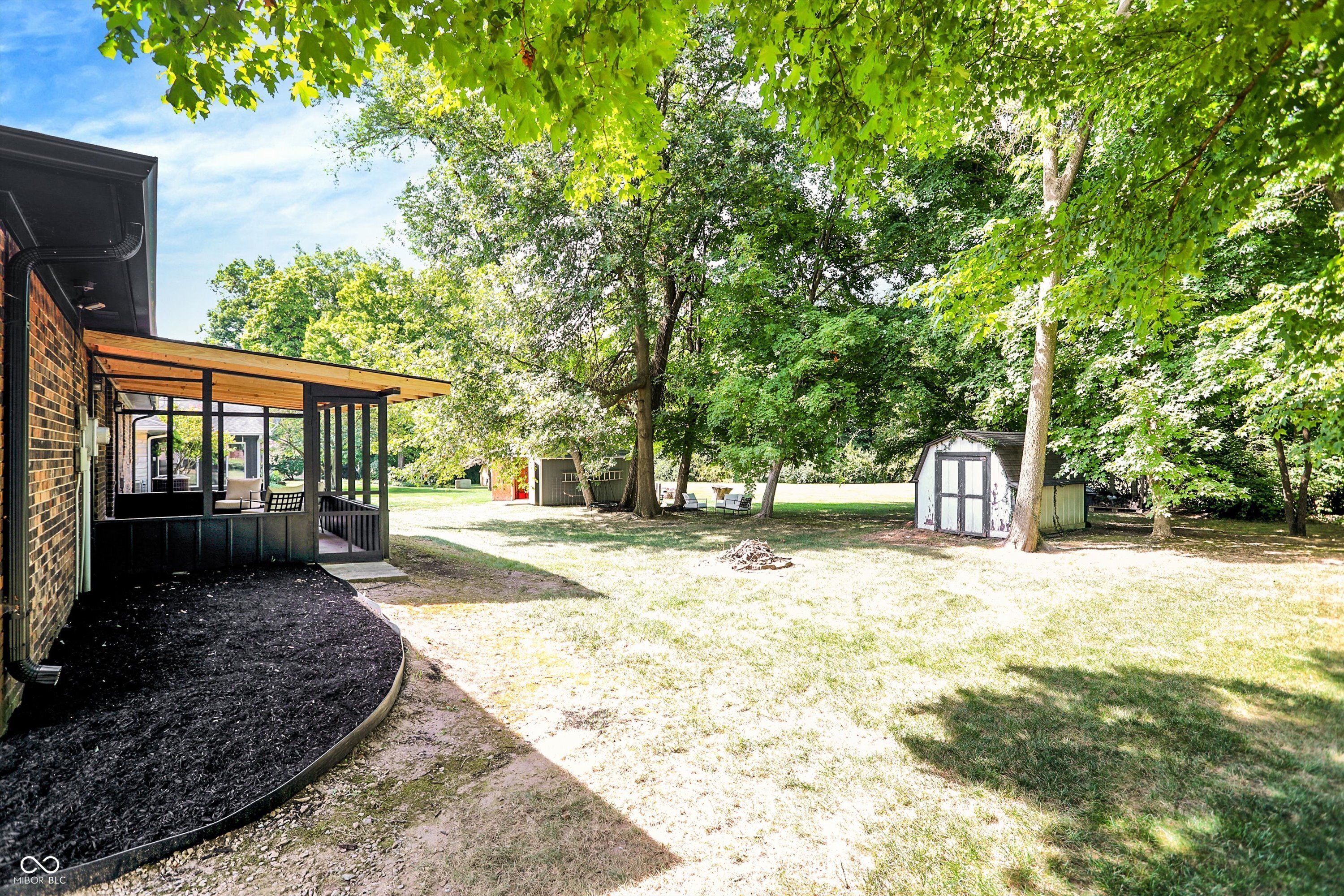 128 Dahlia Lane