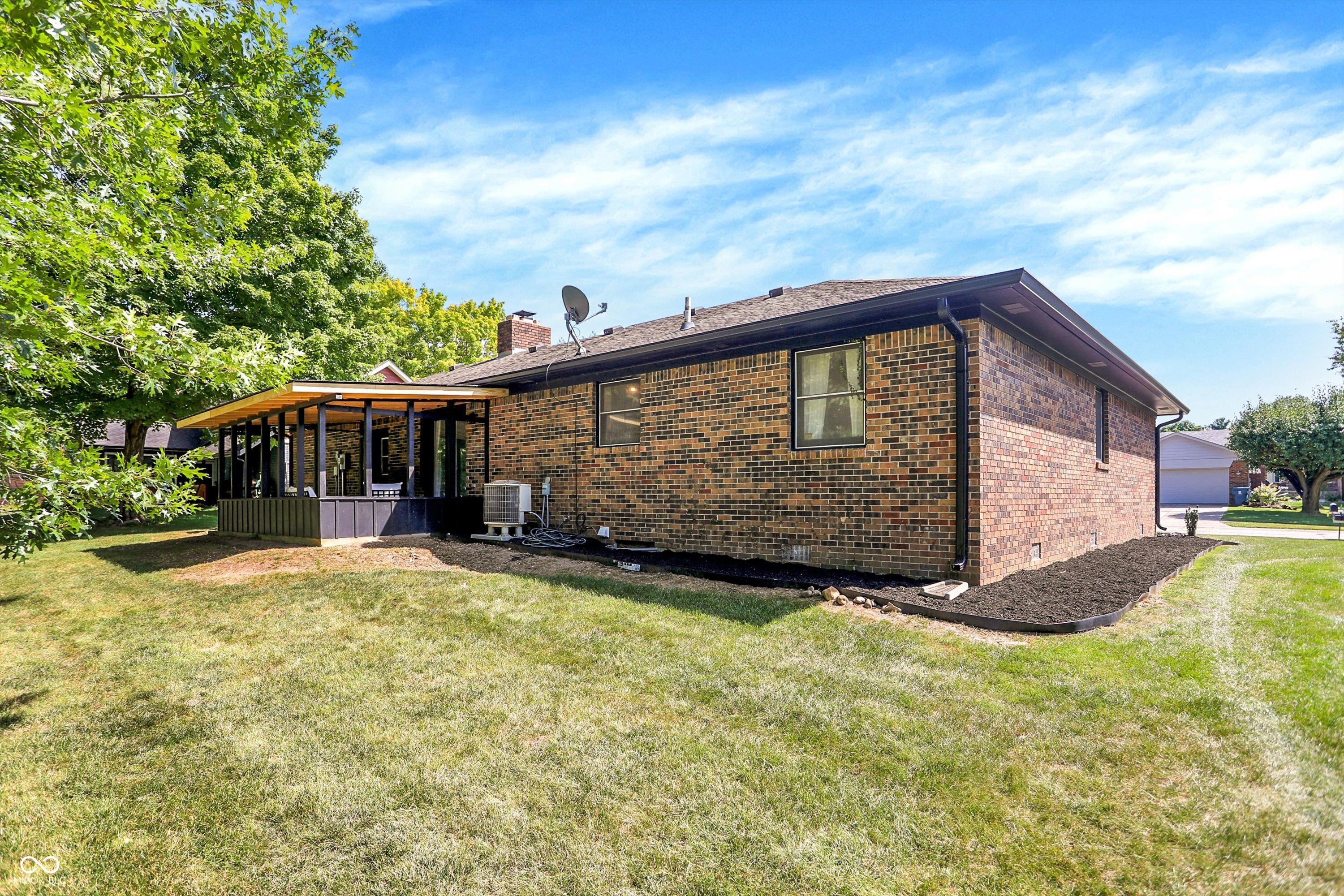 128 Dahlia Lane