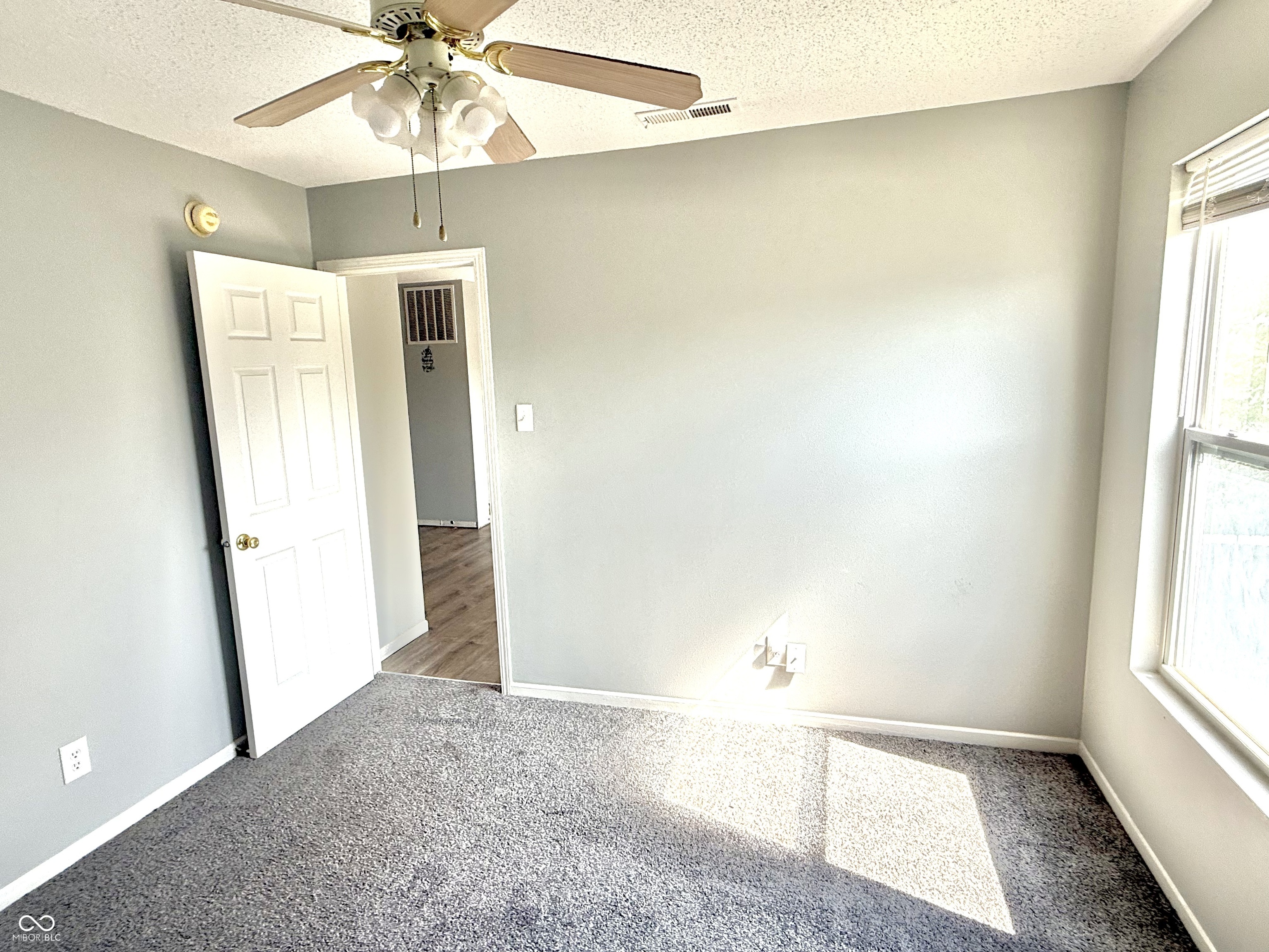 9203 Bainbridge Drive