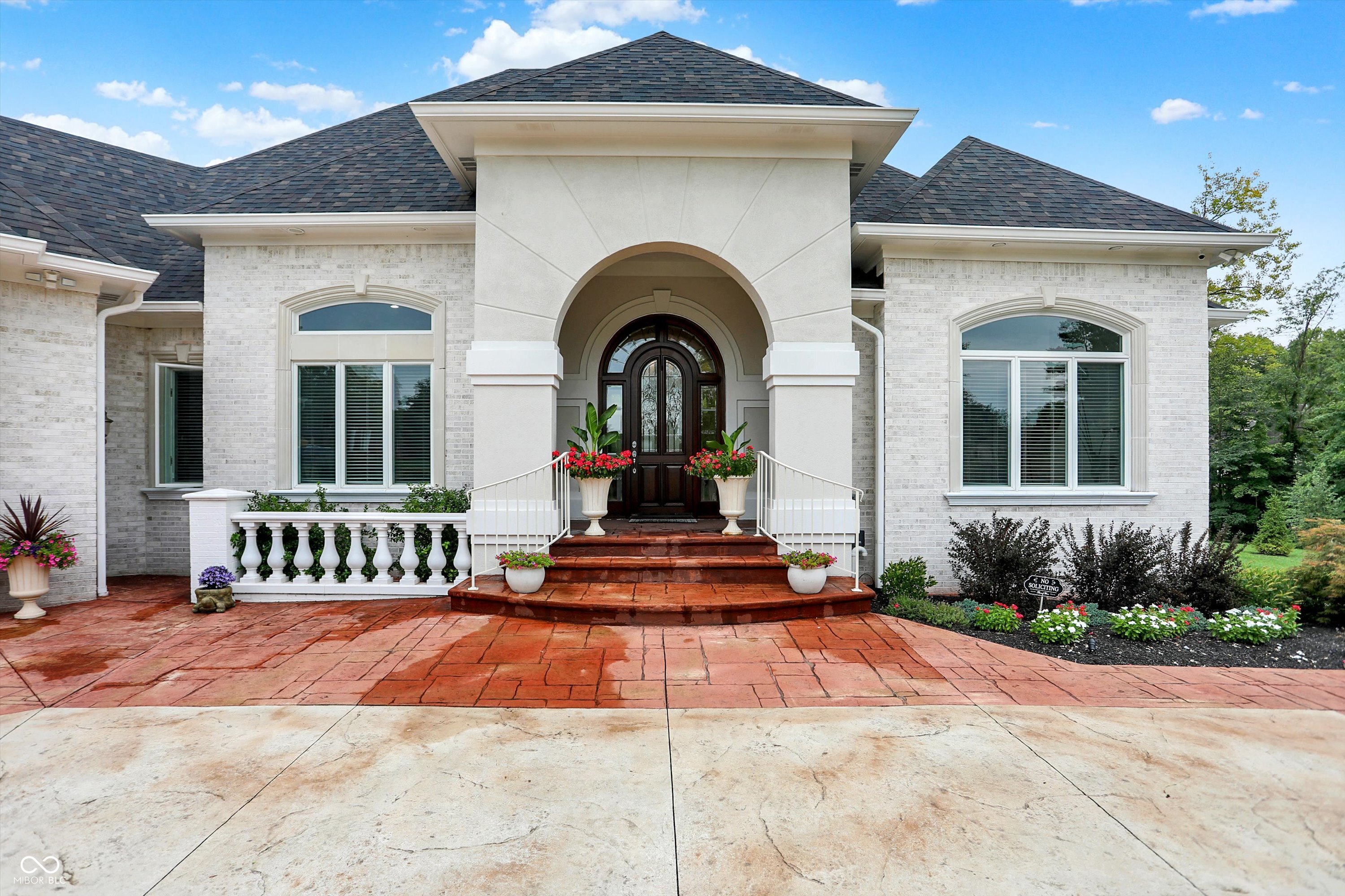 1939 Eagle Trace Drive