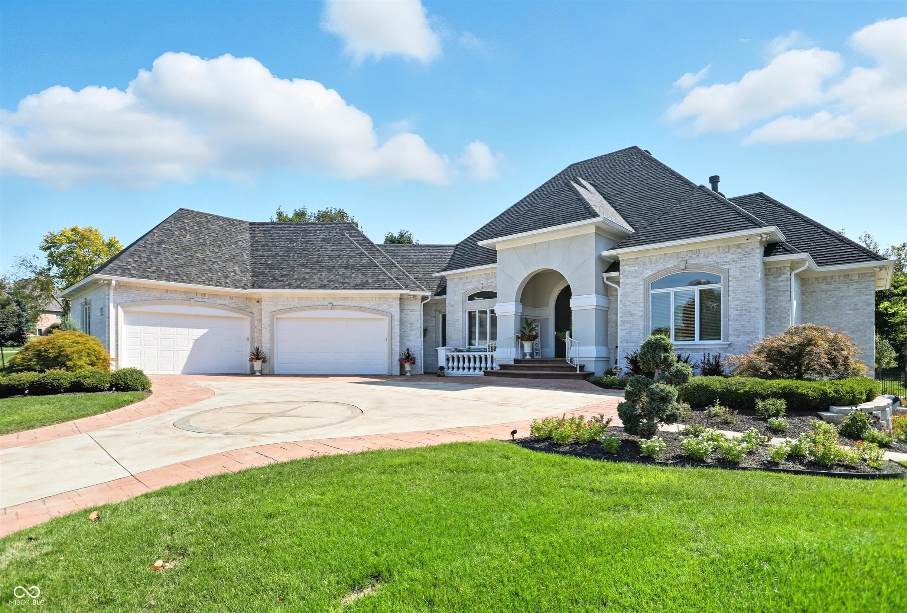 1939 Eagle Trace Drive