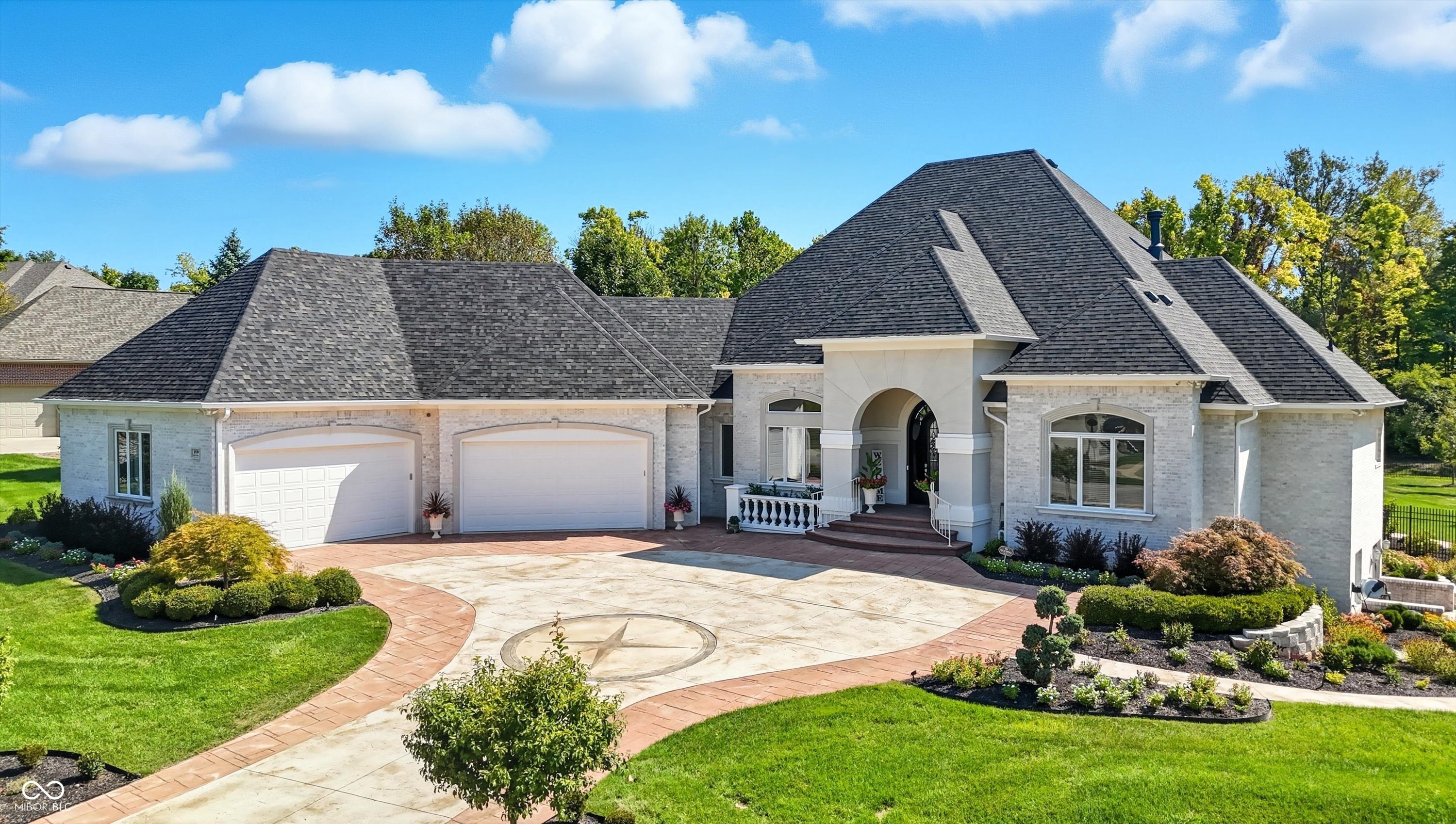 1939 Eagle Trace Drive