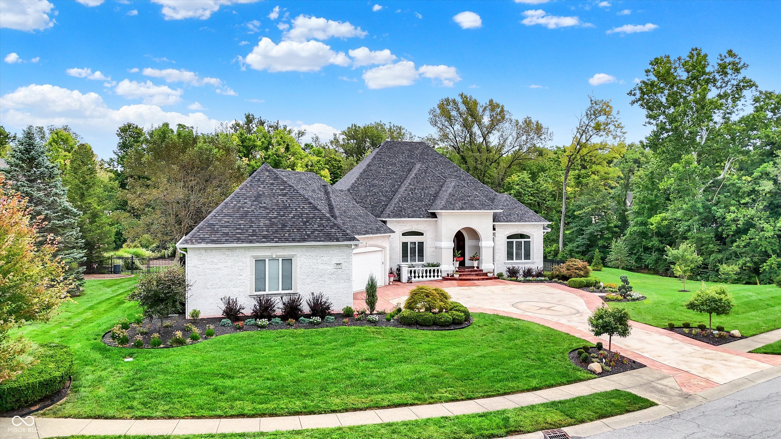 1939 Eagle Trace Drive