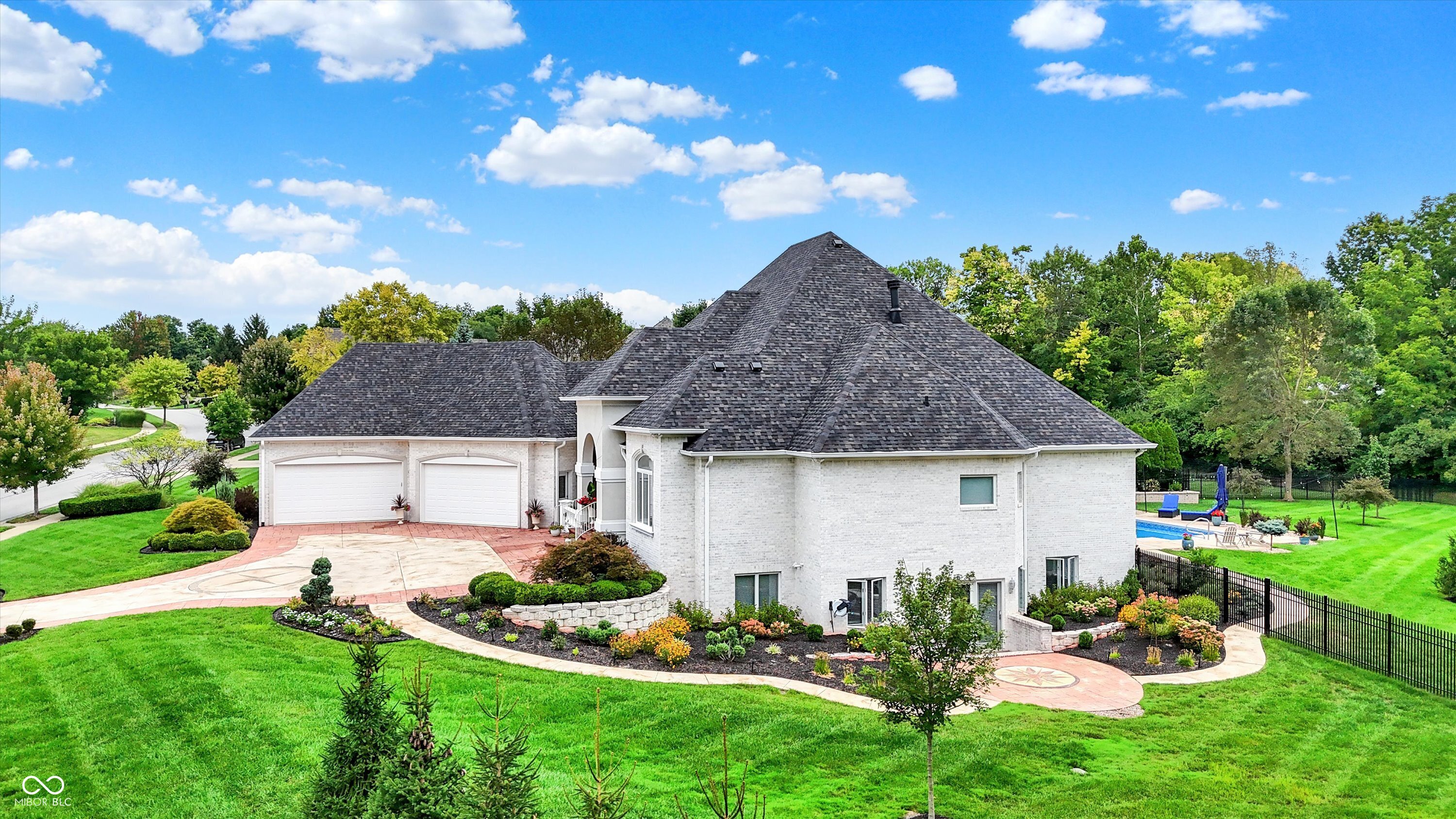 1939 Eagle Trace Drive