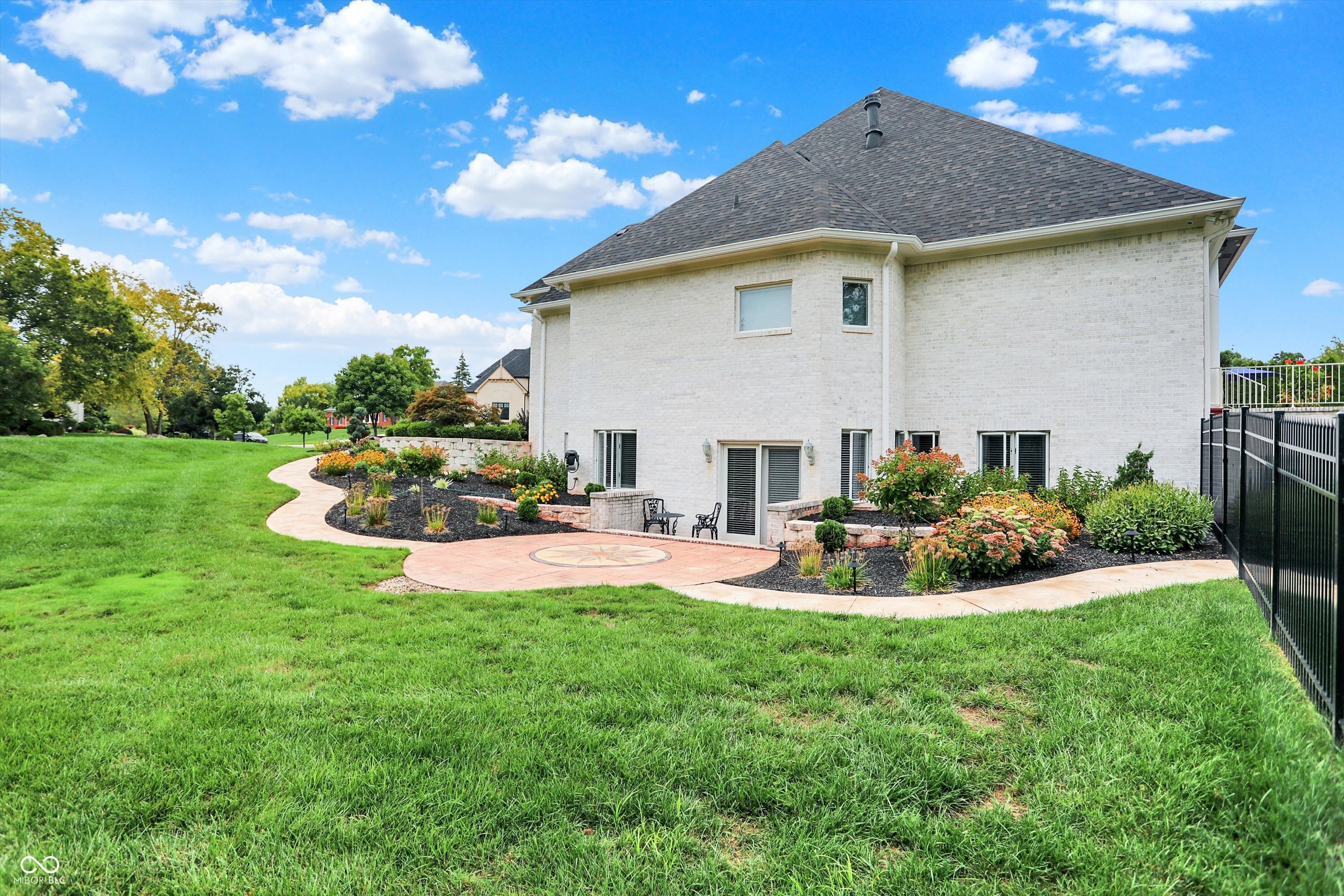 1939 Eagle Trace Drive