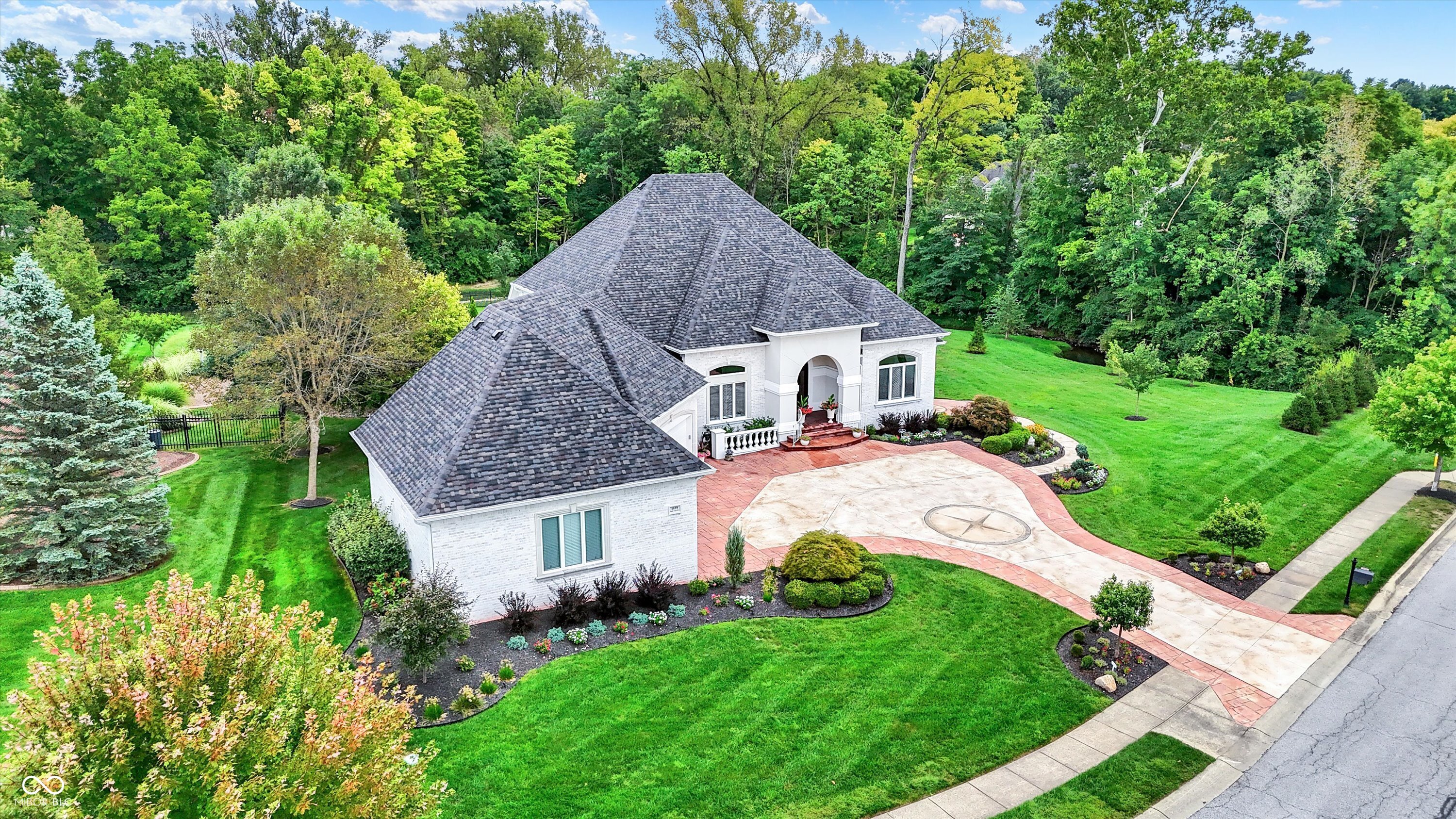 1939 Eagle Trace Drive