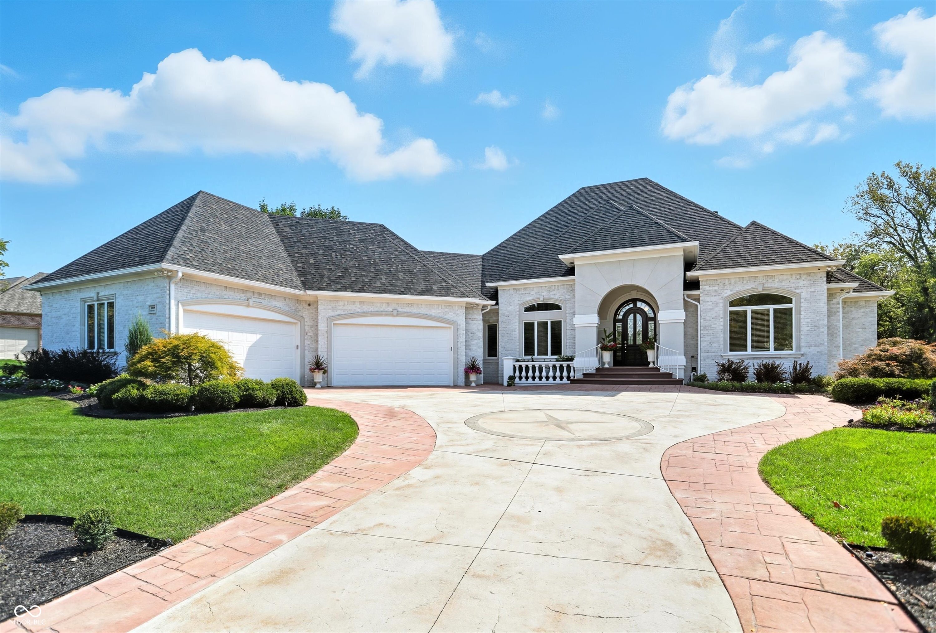 1939 Eagle Trace Drive