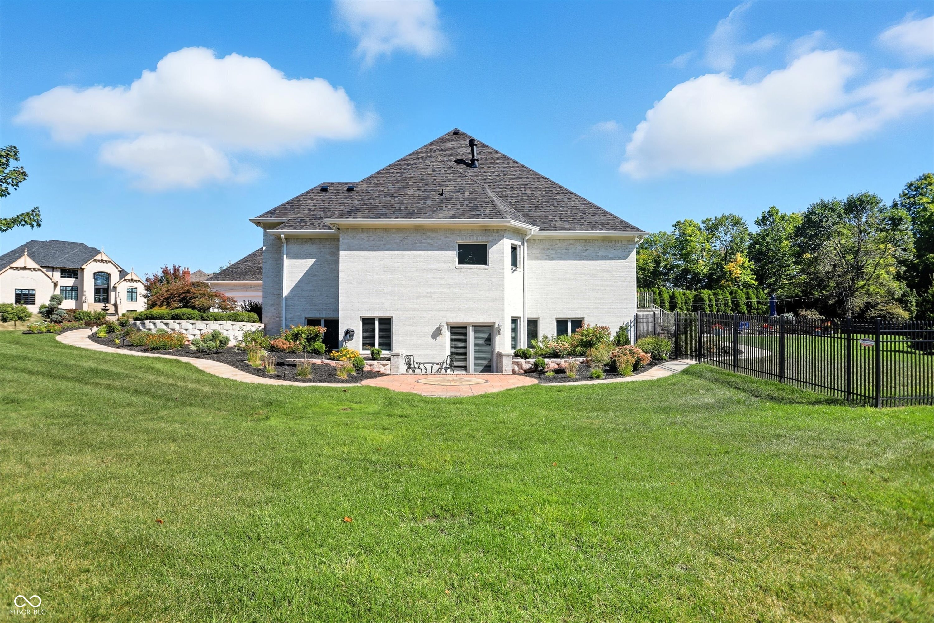1939 Eagle Trace Drive