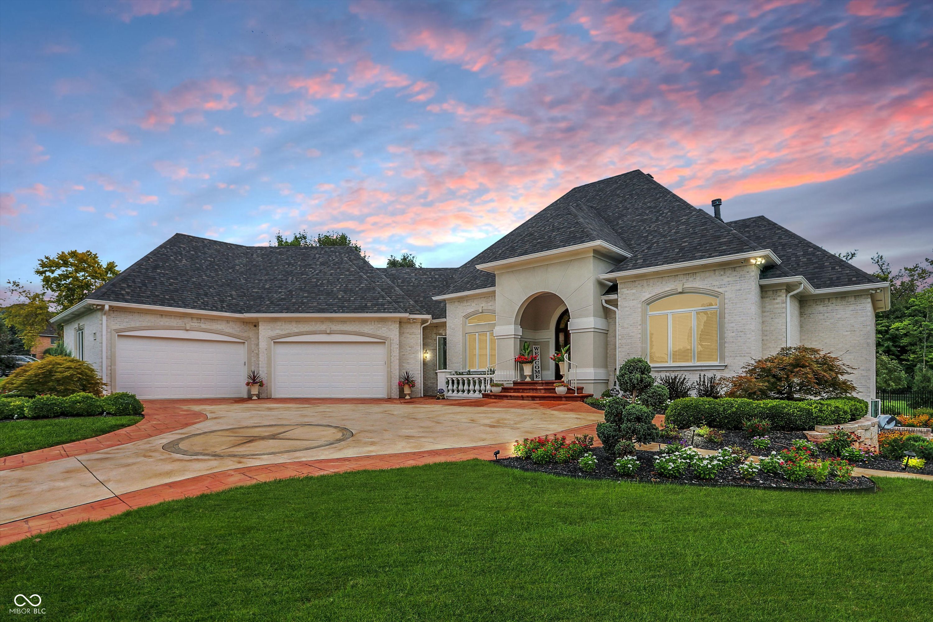 1939 Eagle Trace Drive