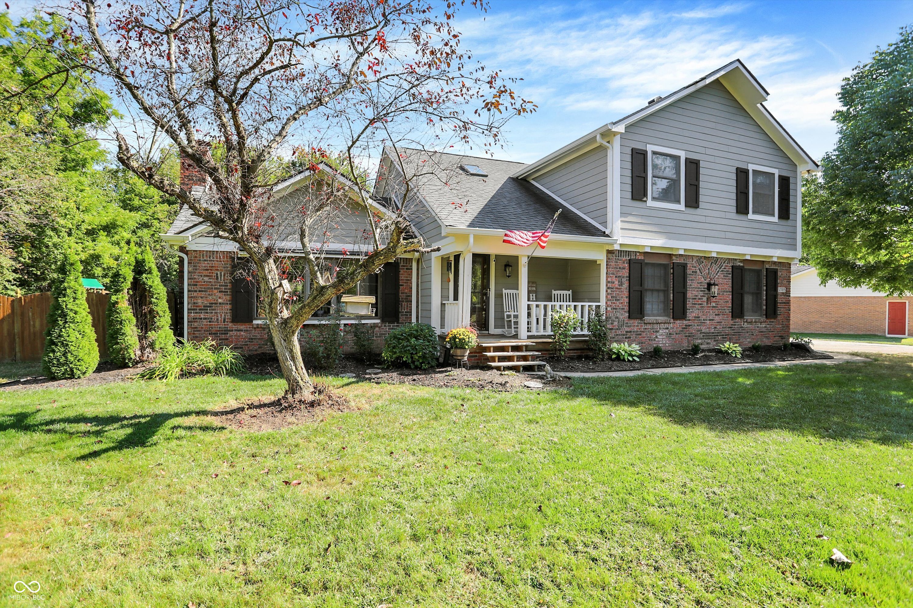 1703 S Crooked Lane