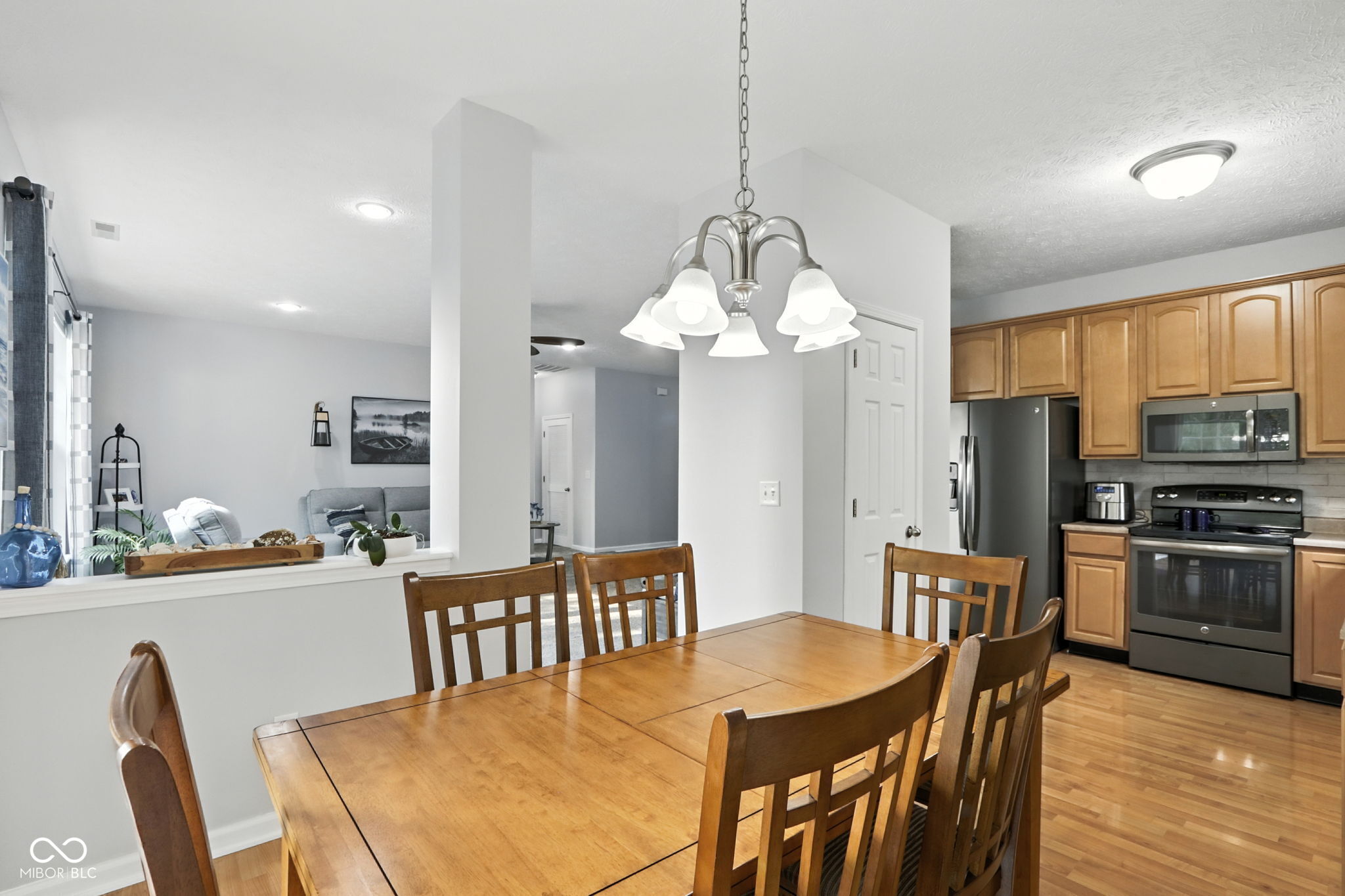 1085 Sycamore Court