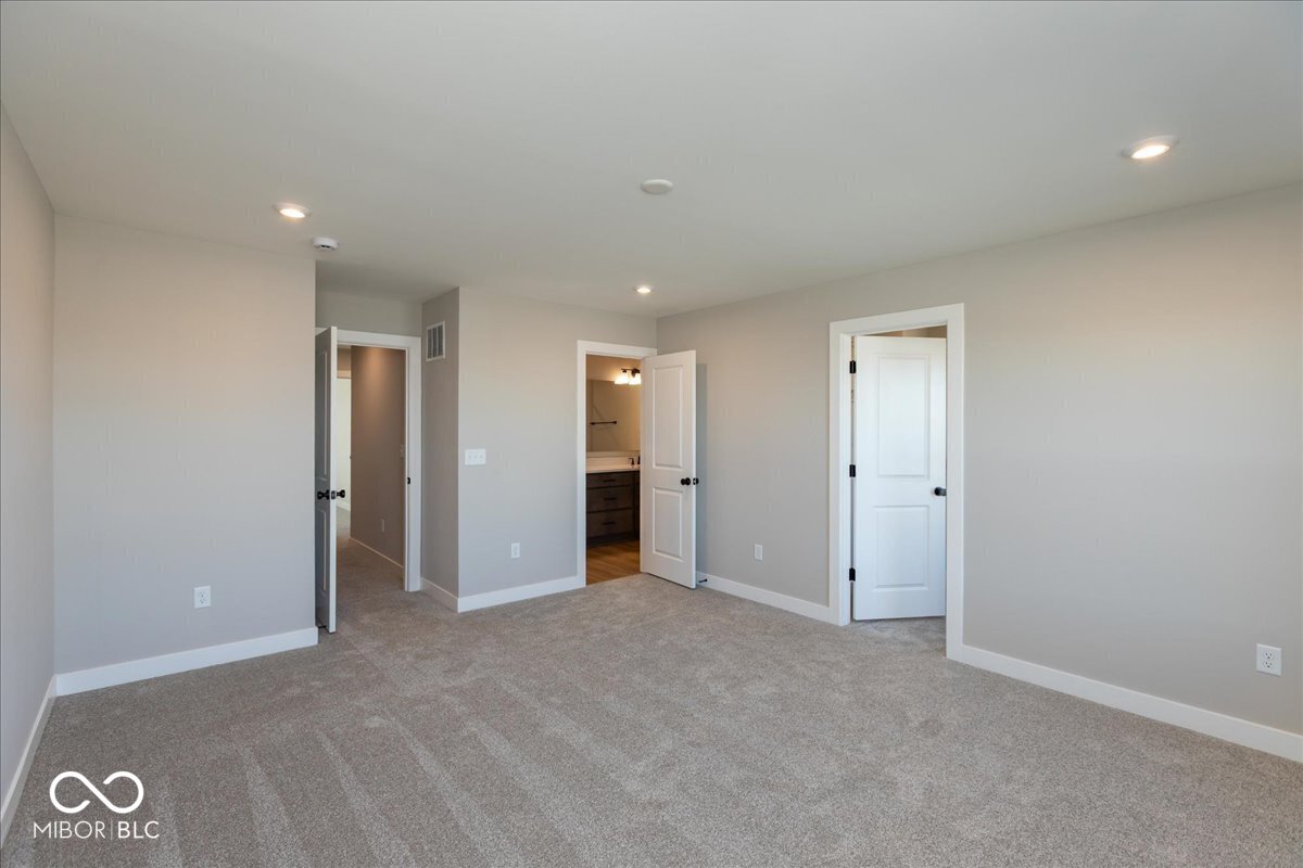406 Elite Street