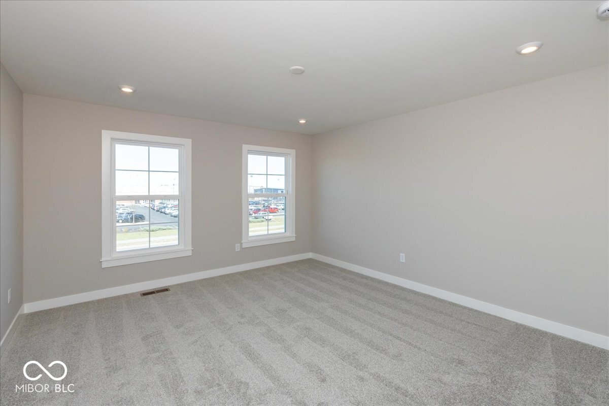 406 Elite Street