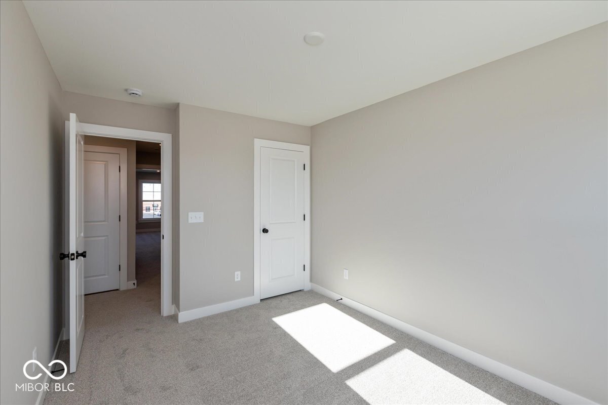 406 Elite Street