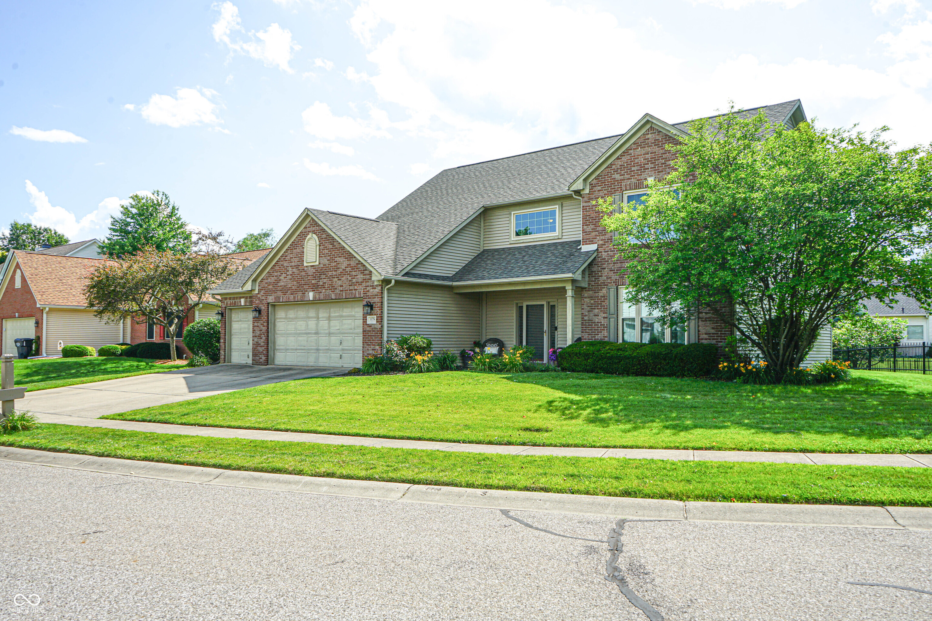1176 Newark Court