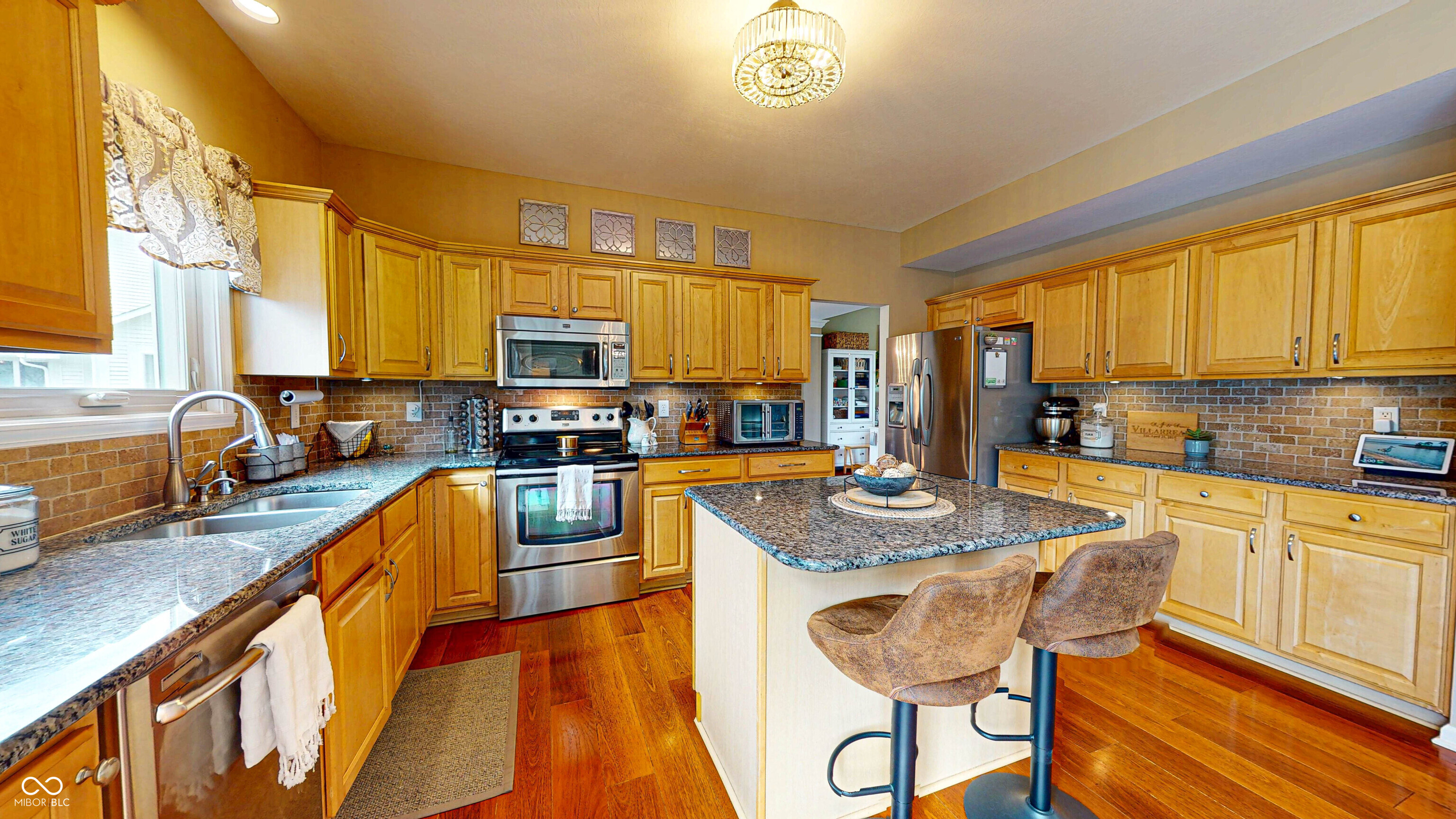 1176 Newark Court