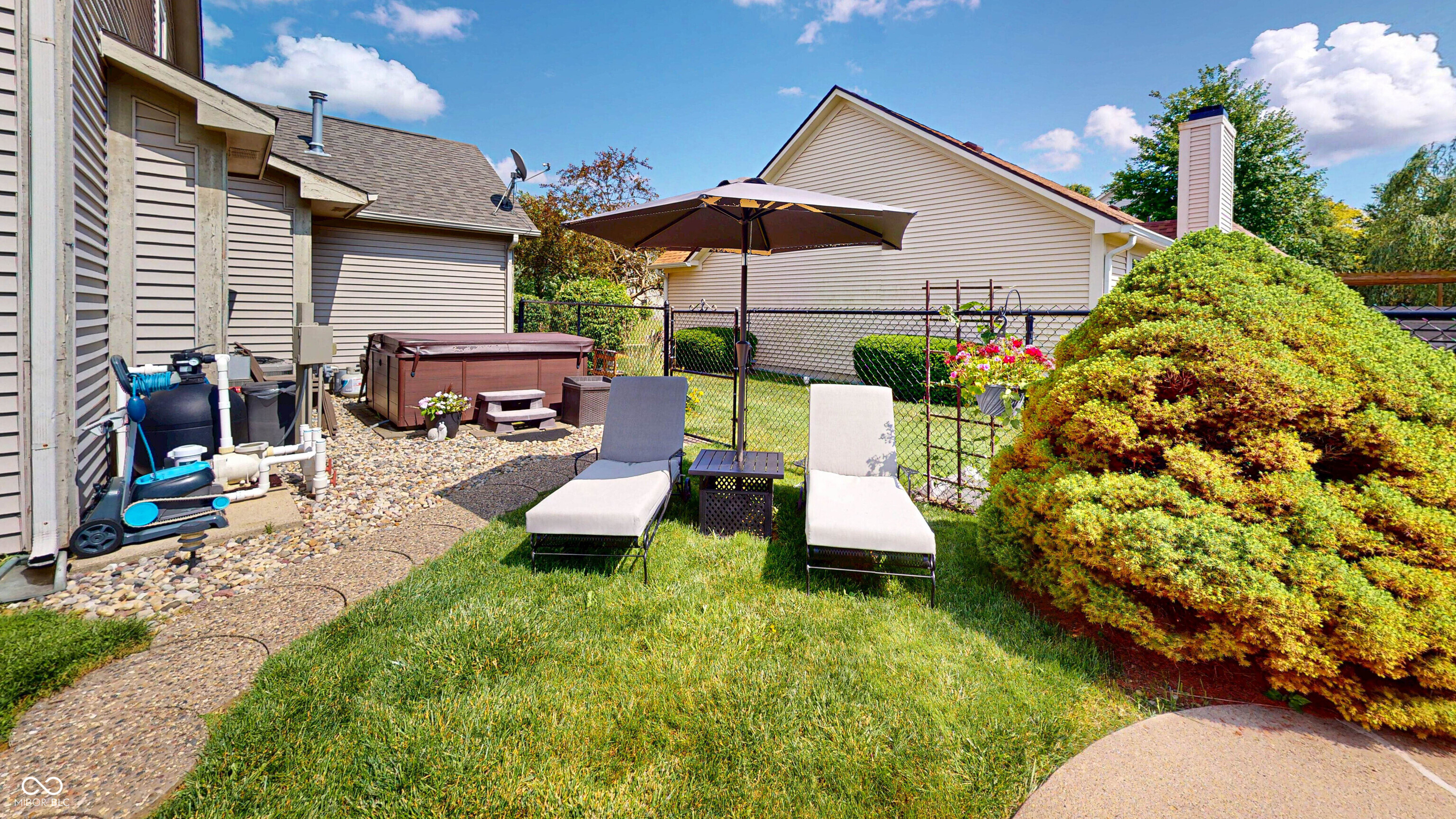 1176 Newark Court