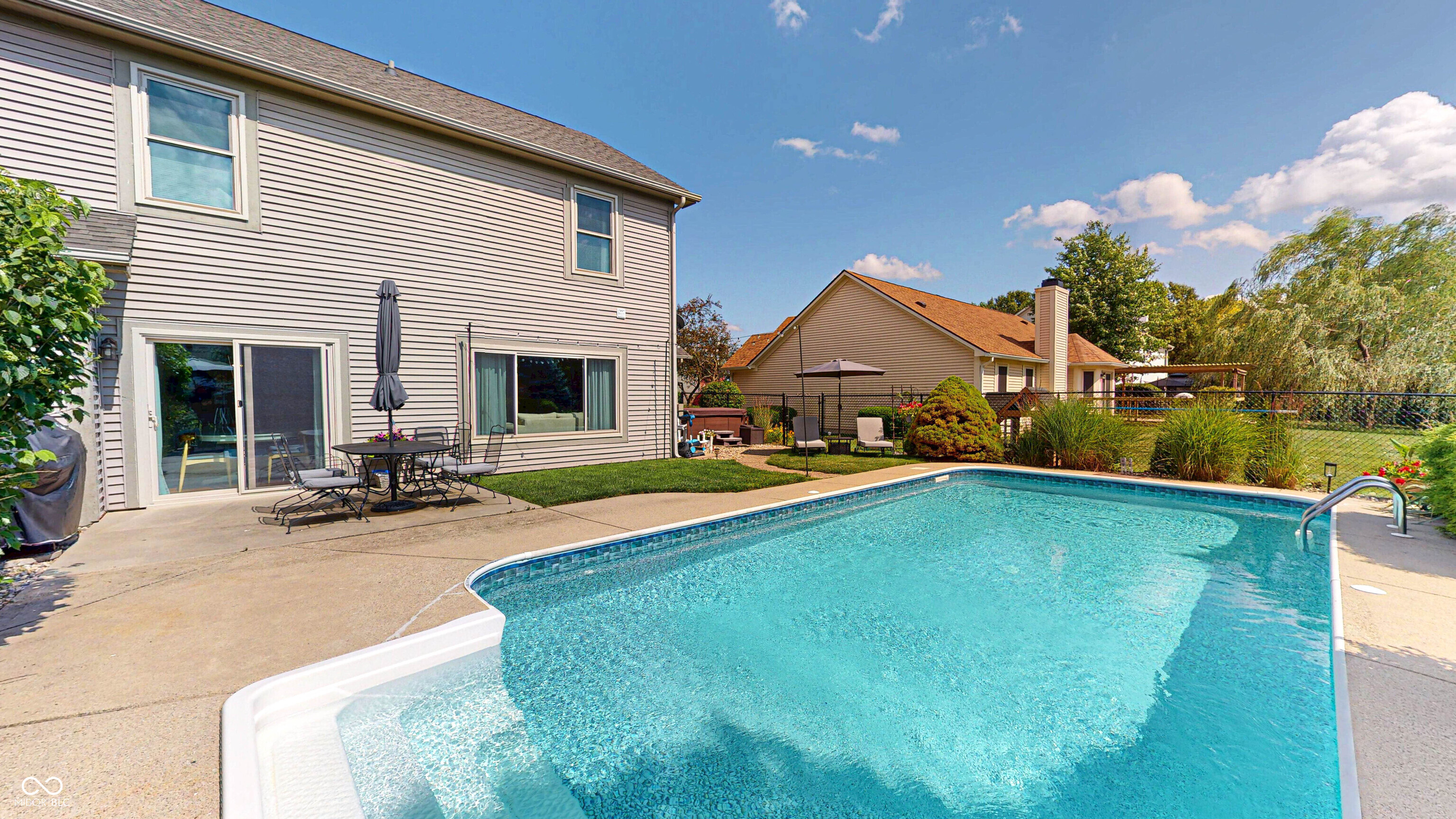 1176 Newark Court