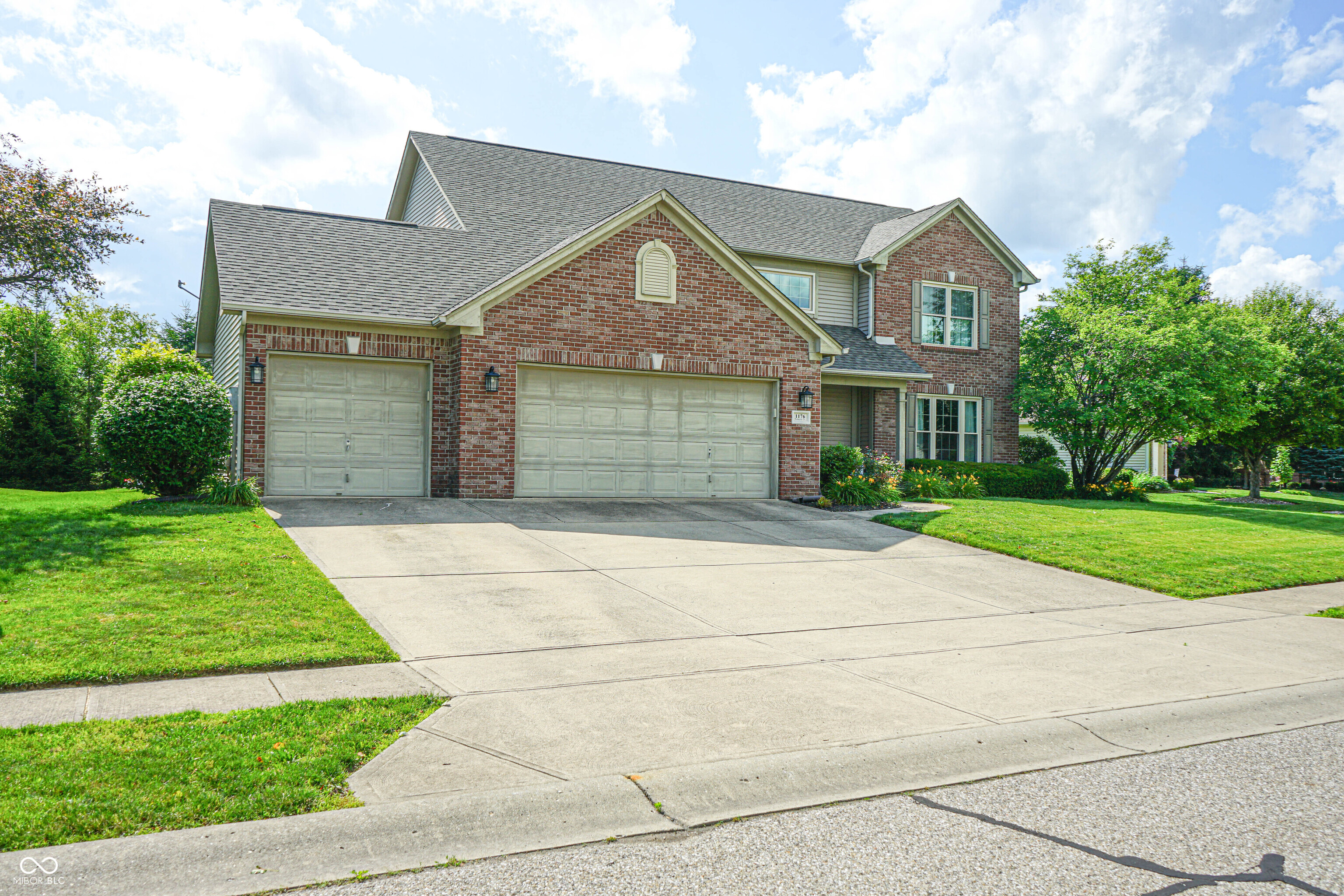 1176 Newark Court