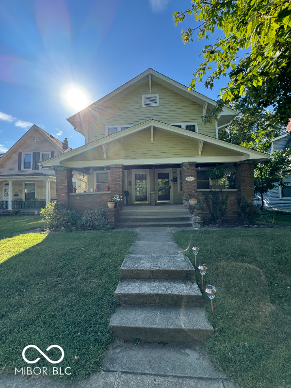 336 N Lesley Avenue