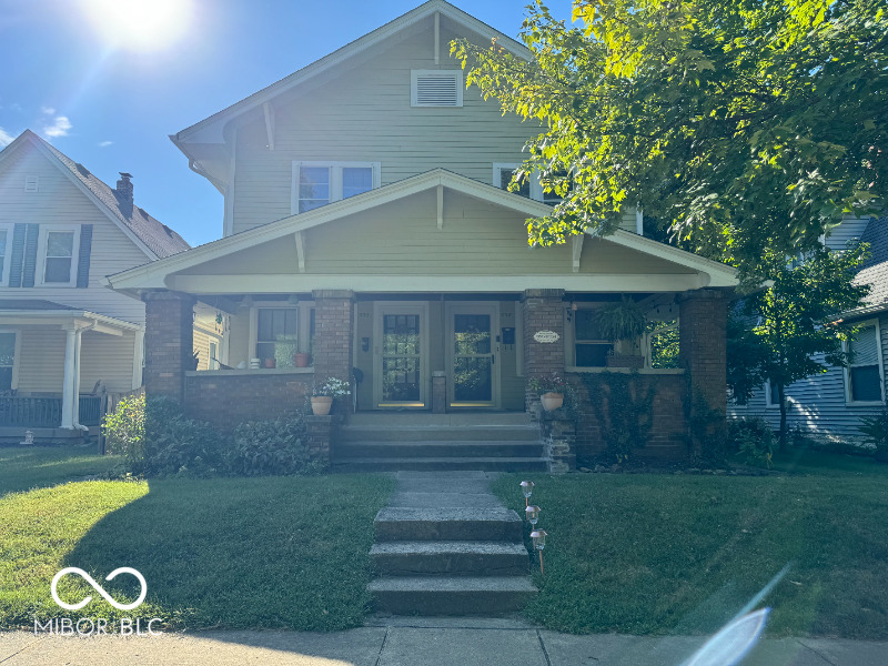 336 N Lesley Avenue
