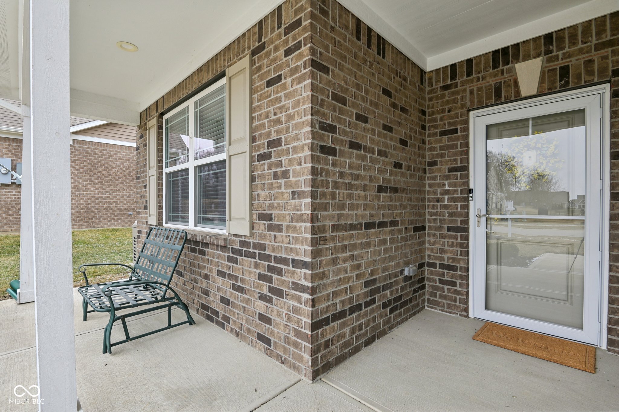186 McRae Way