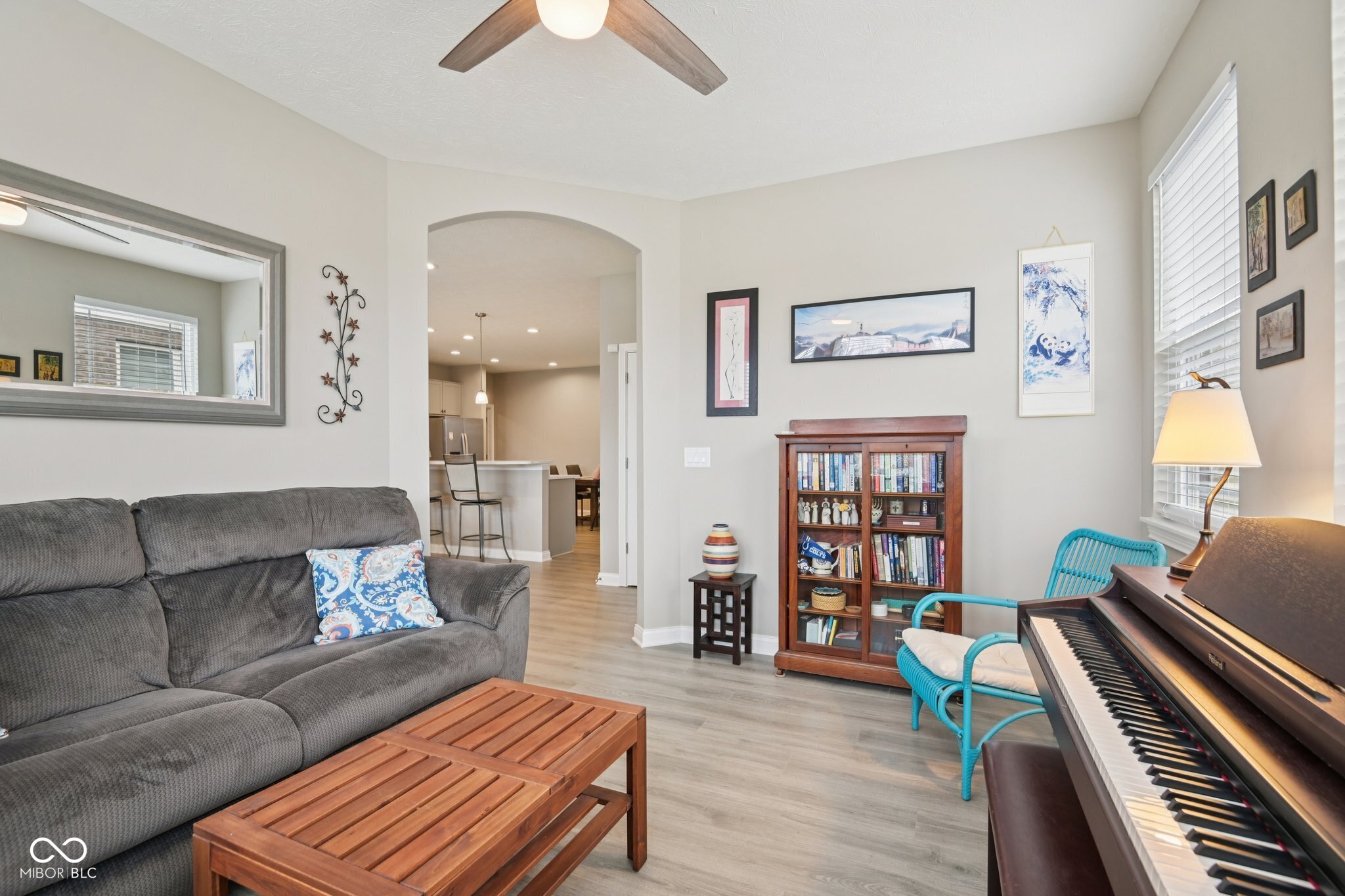 186 McRae Way