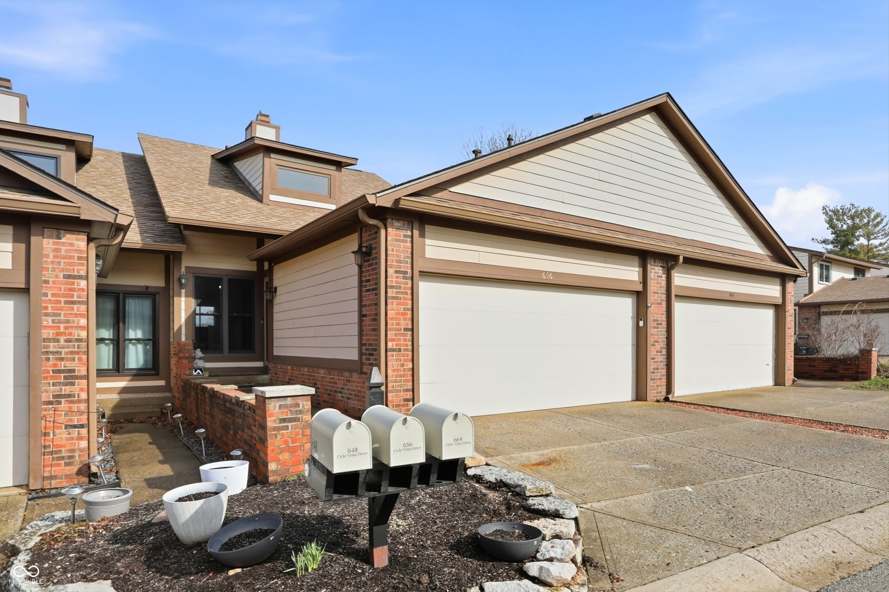 656 Cielo Vista Drive