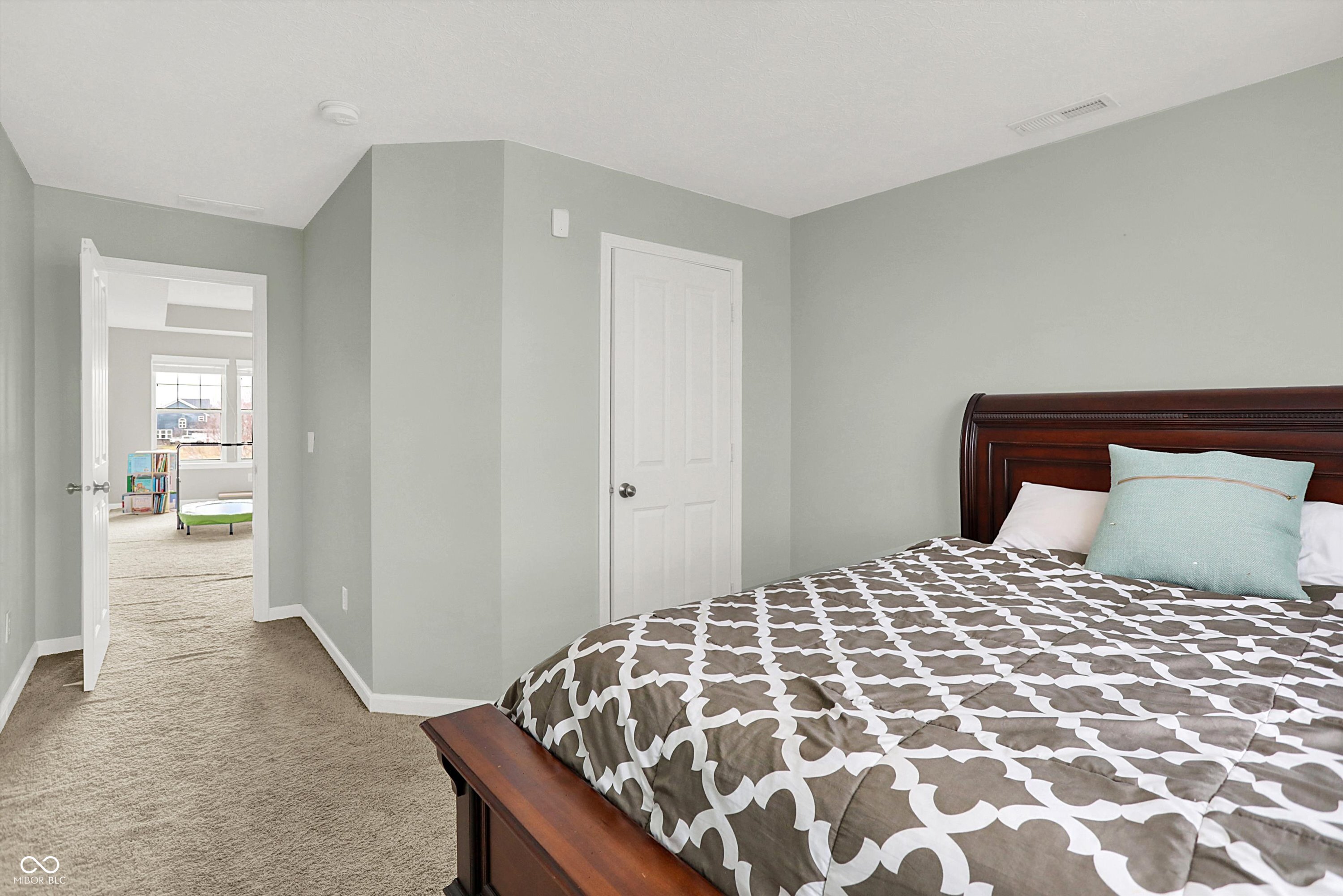 1266 Colinbrook Circle