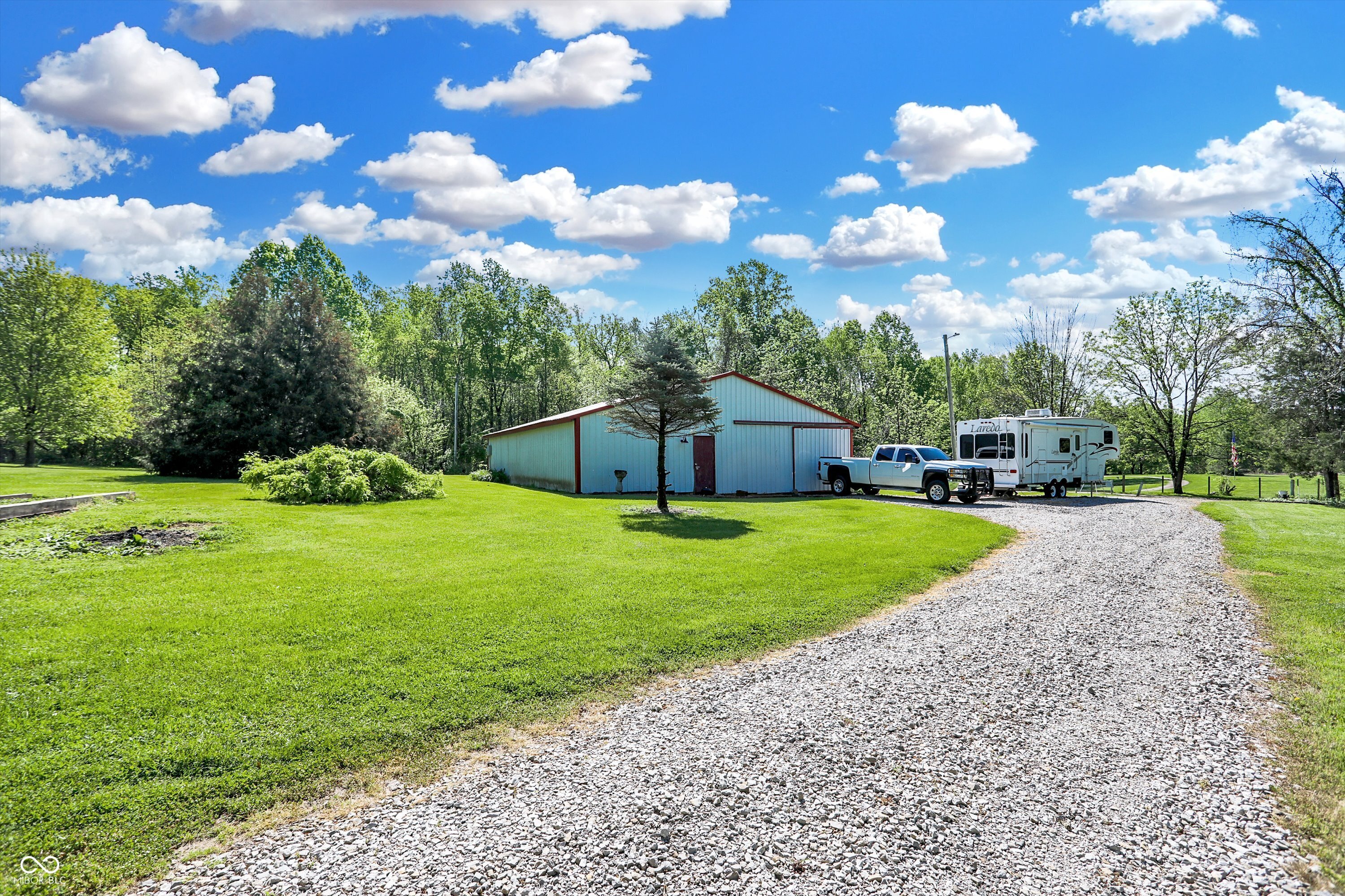9687 N Bowman Road