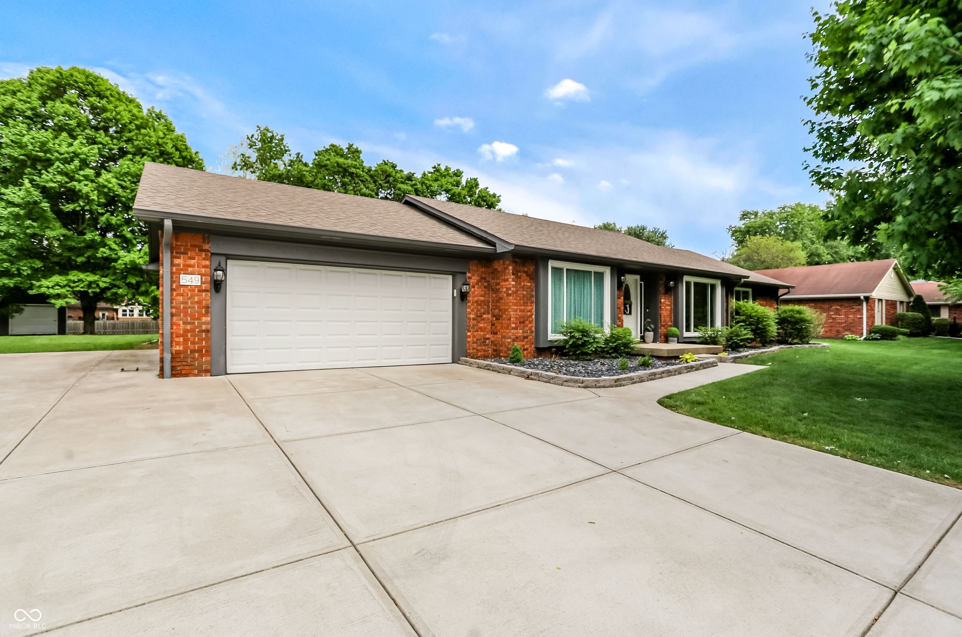 549 Macy Way