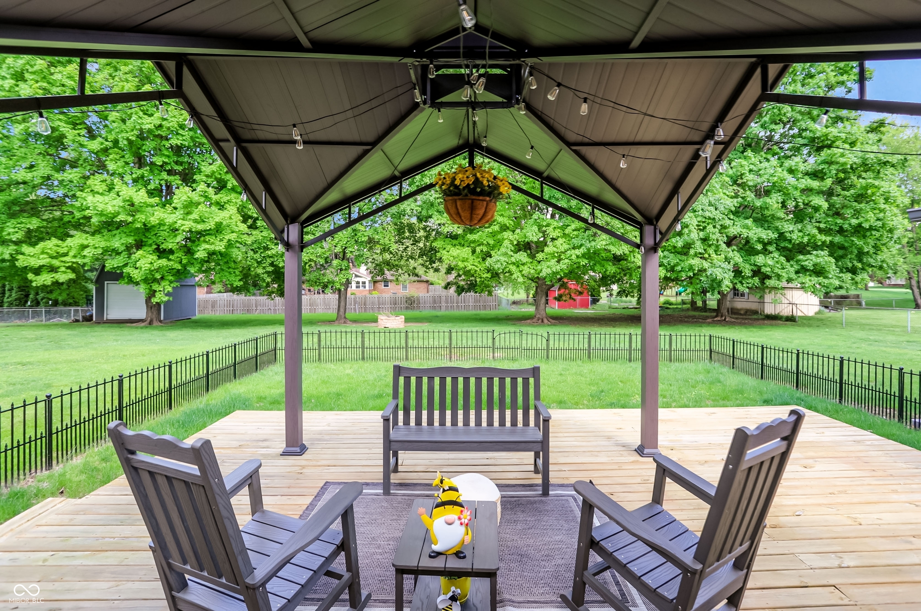 549 Macy Way