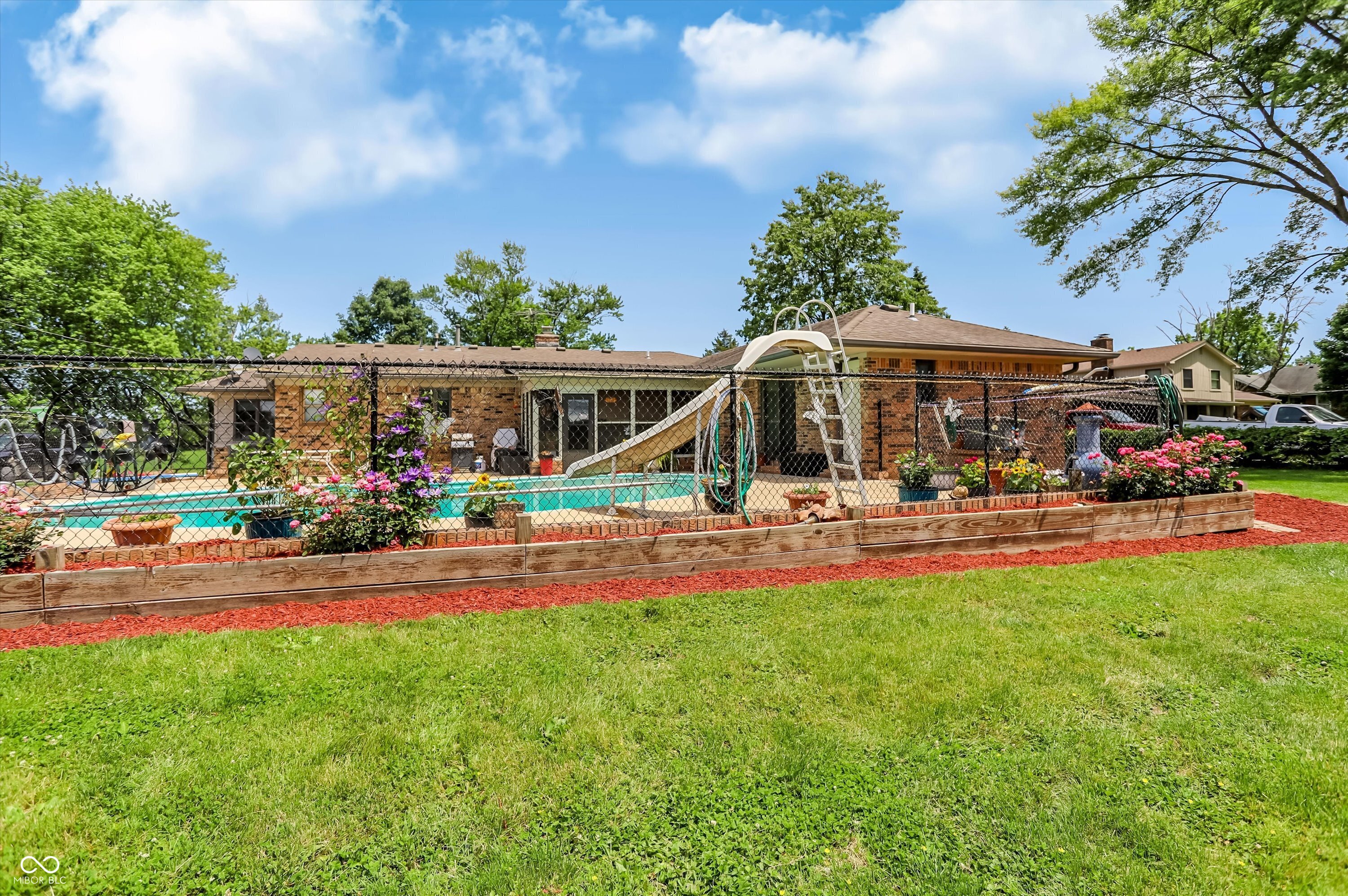 8044 S County Road 0