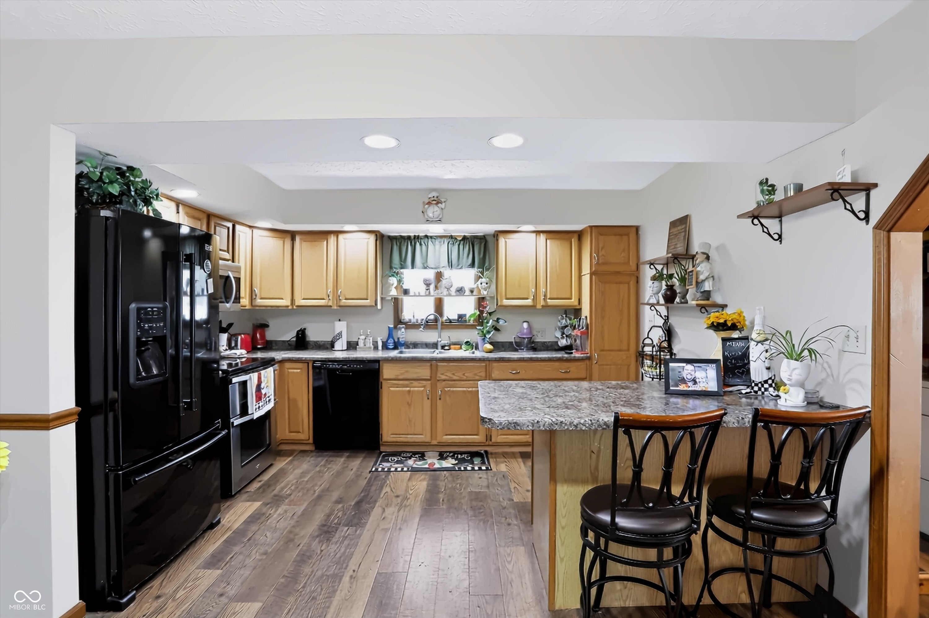 8044 S County Road 0