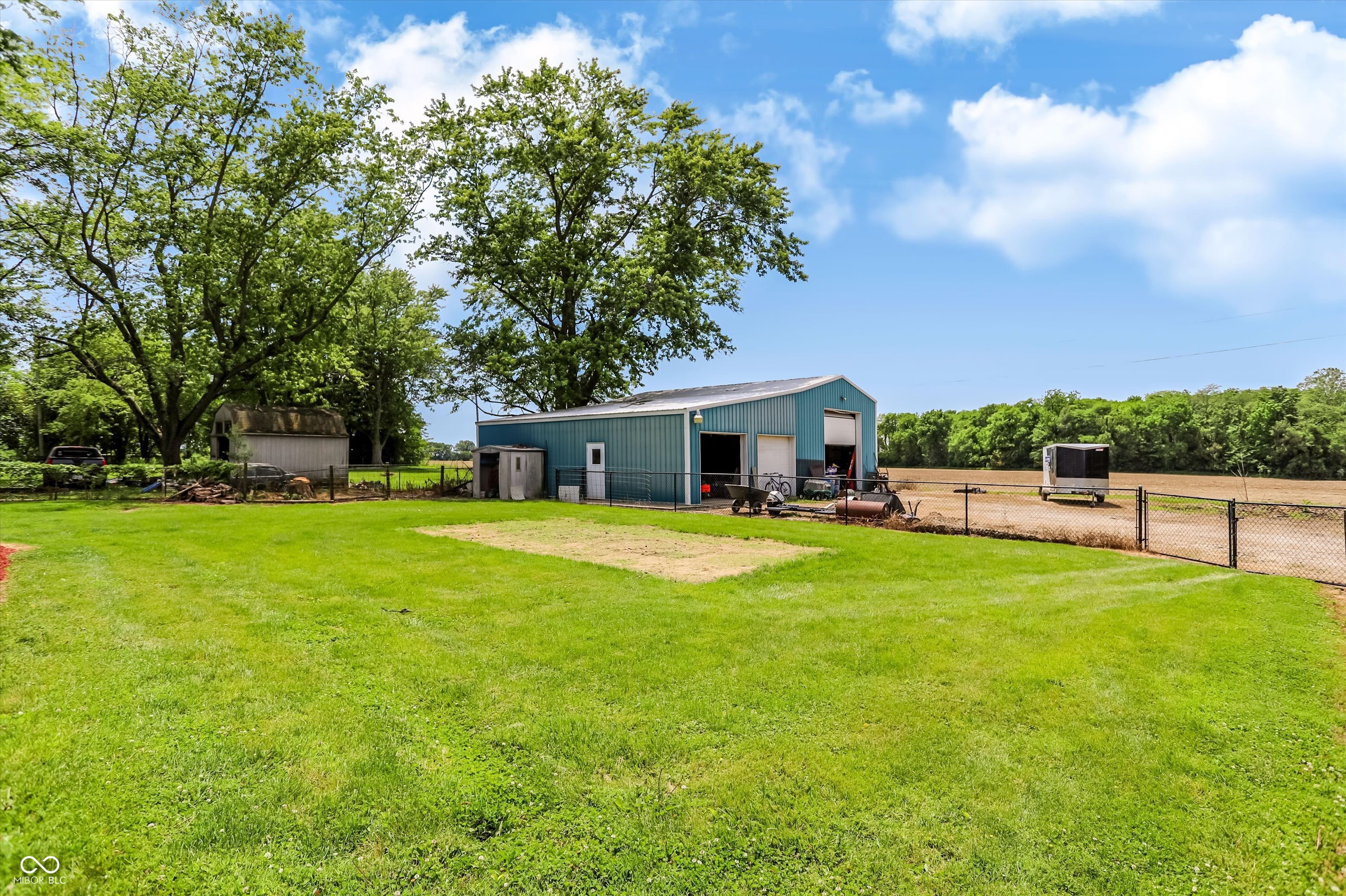 8044 S County Road 0