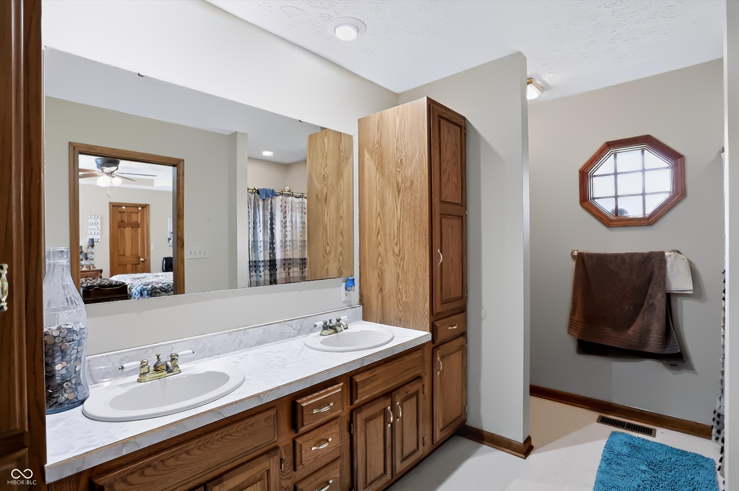 8044 S County Road 0
