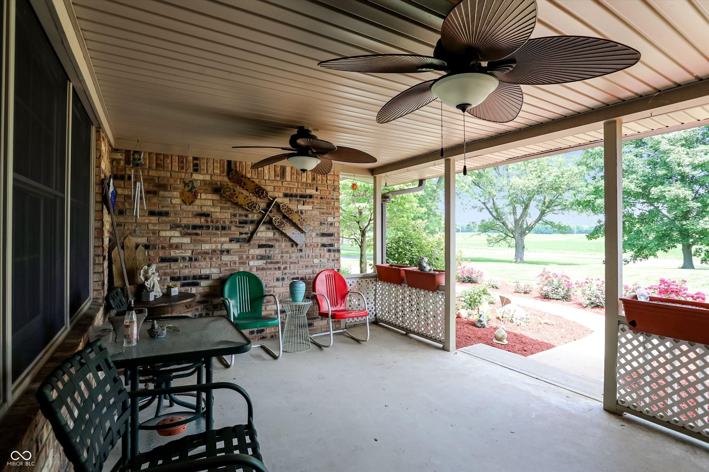 8044 S County Road 0